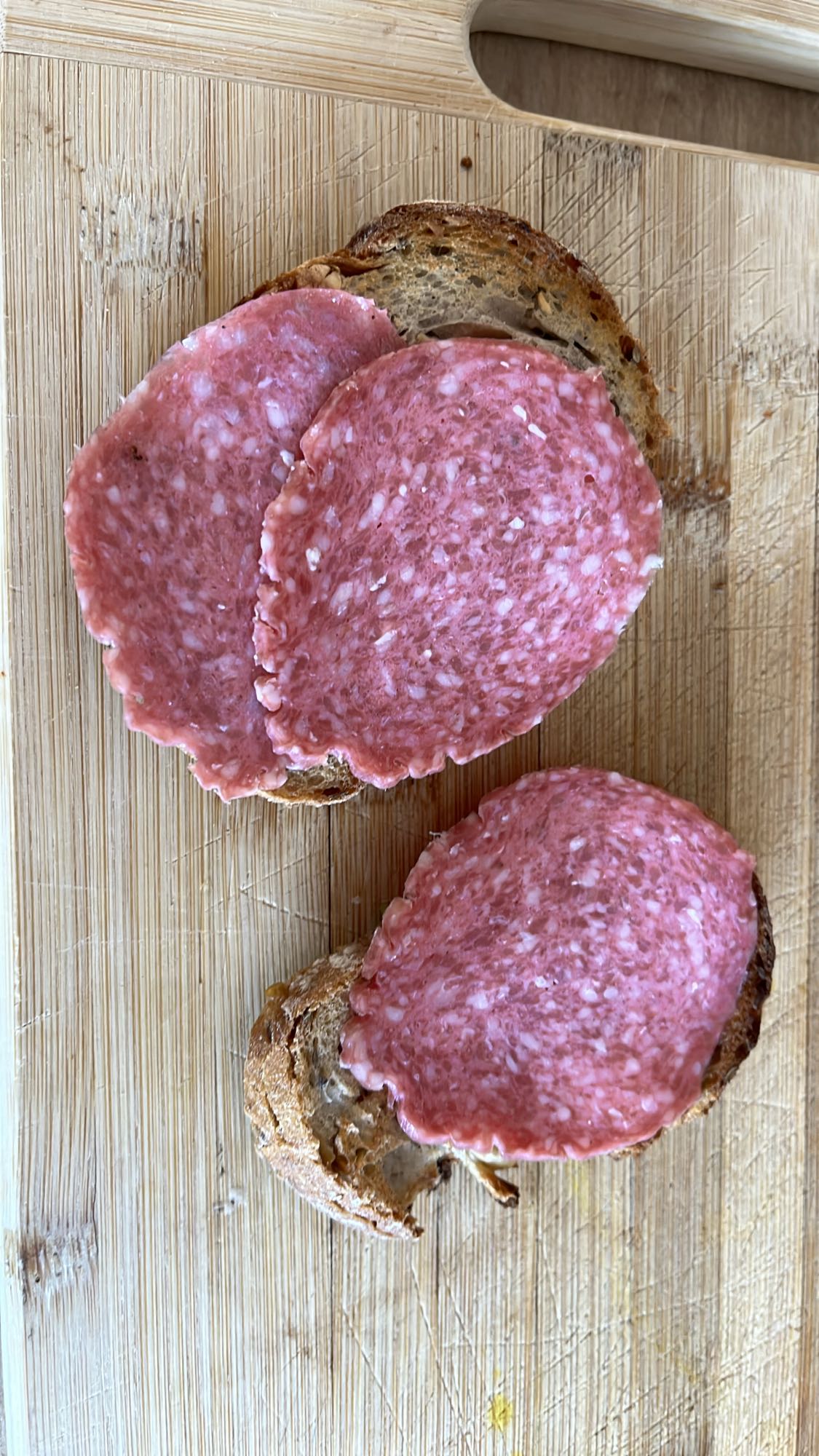 Kanapka z salami