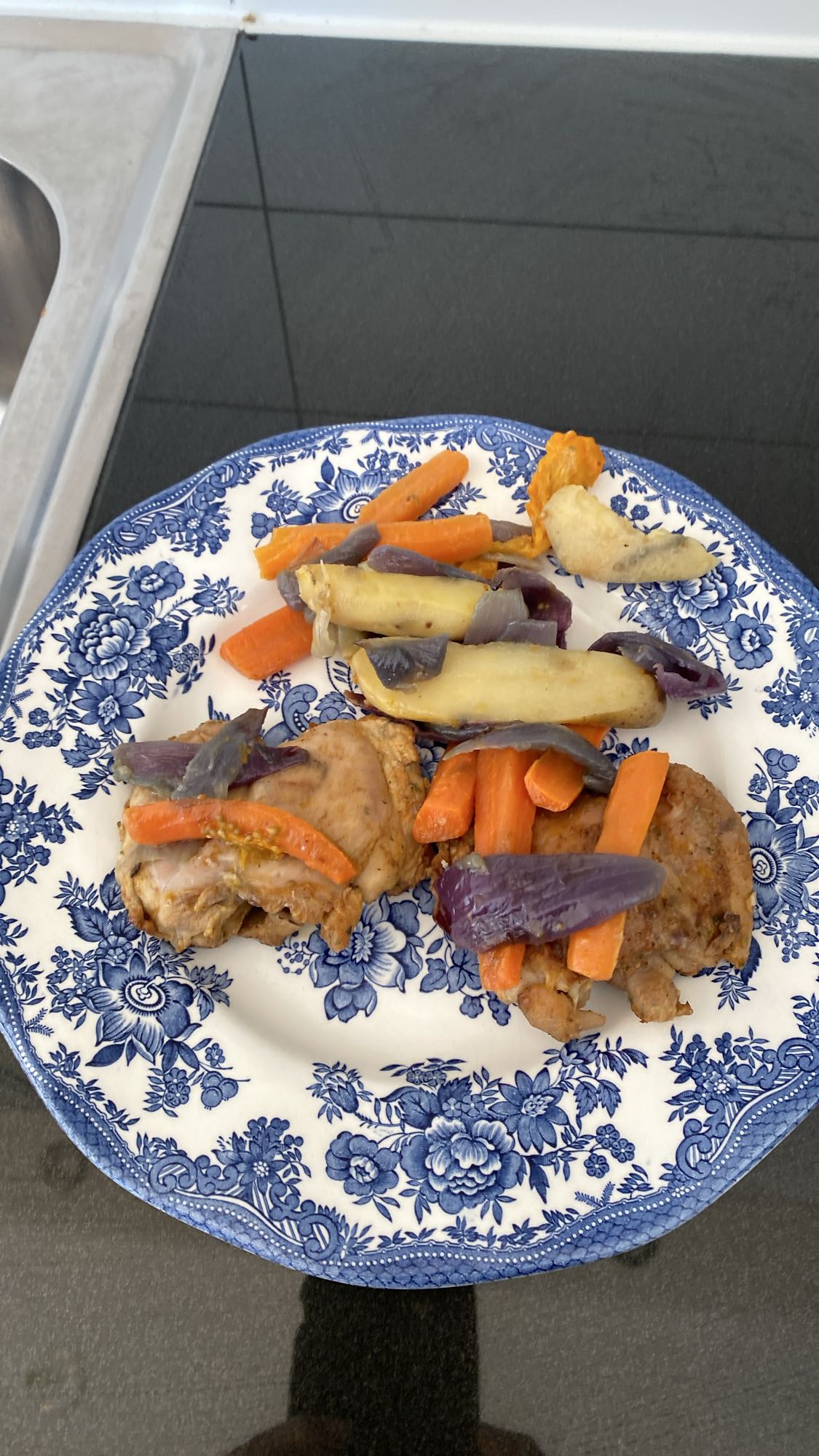 Kyckling med rostade grönsaker