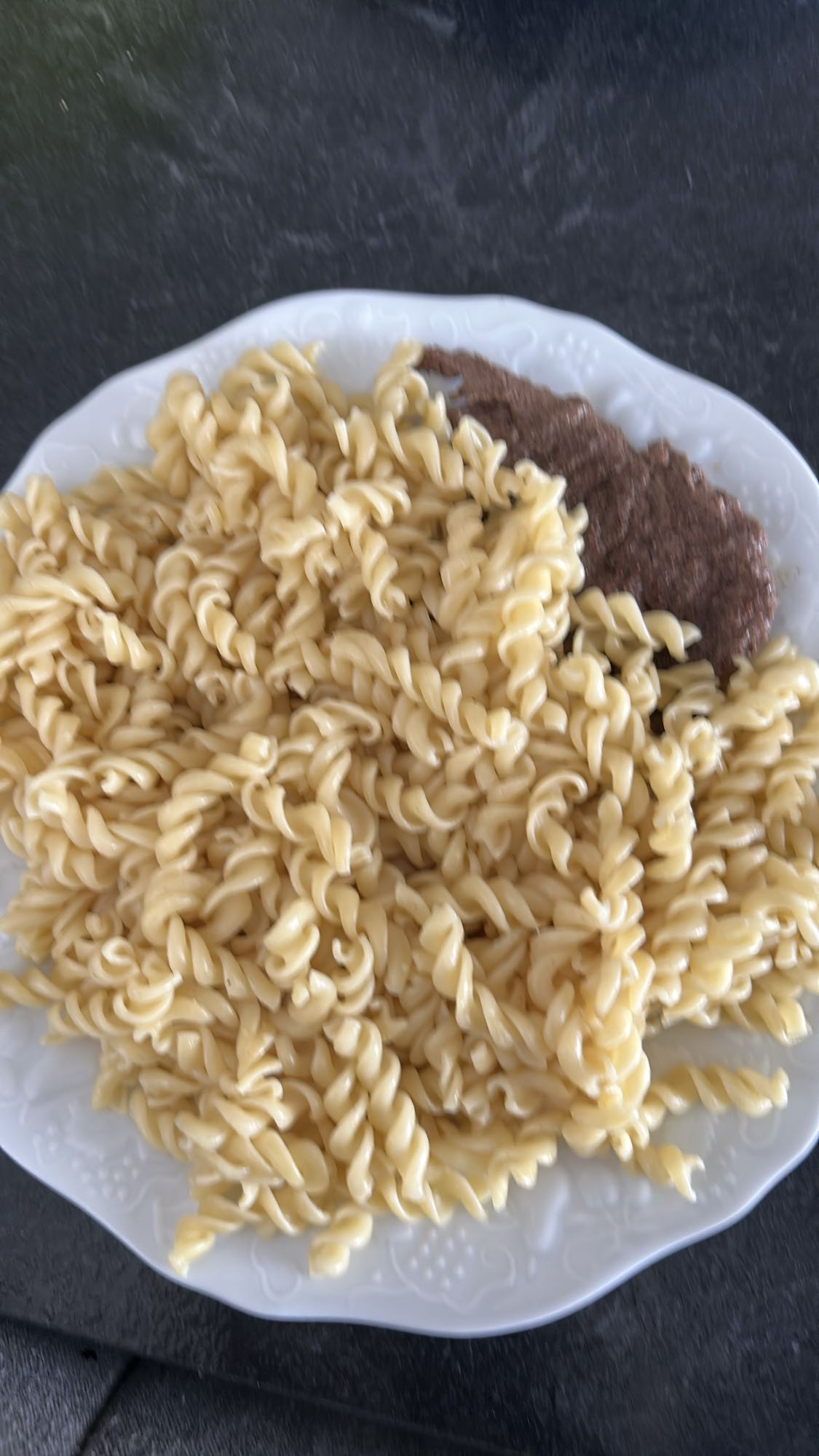 Pâtes avec steak haché