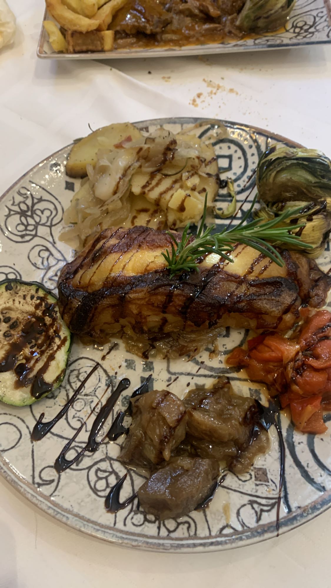 Plato de carne asada