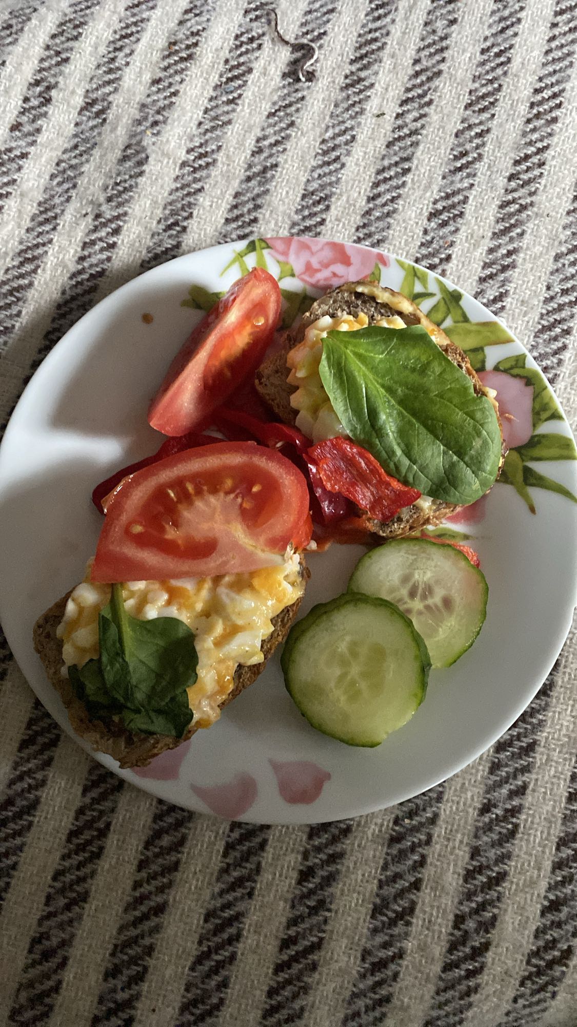 Kanapki z pastą jajeczną