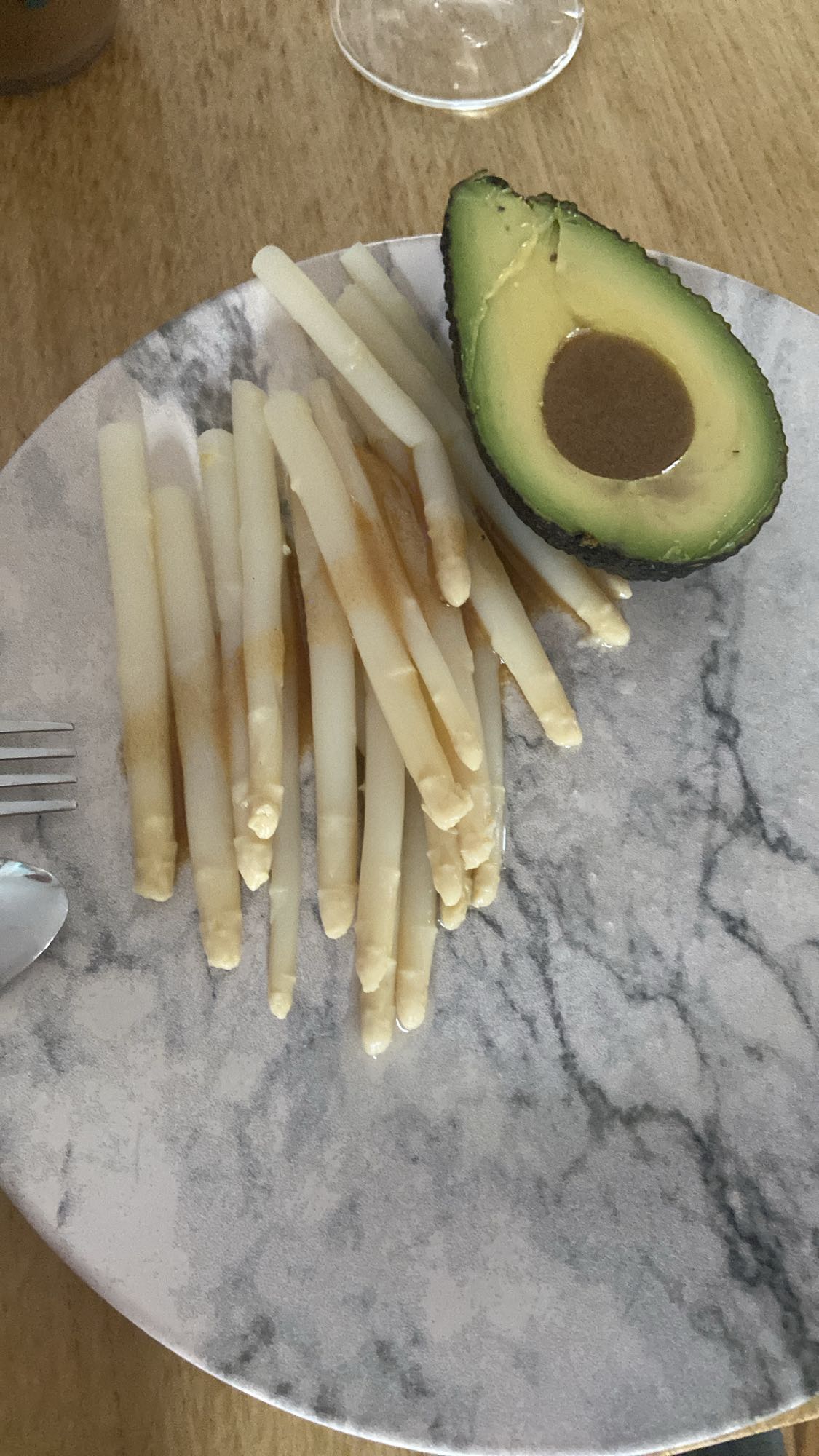 Asperges et avocat