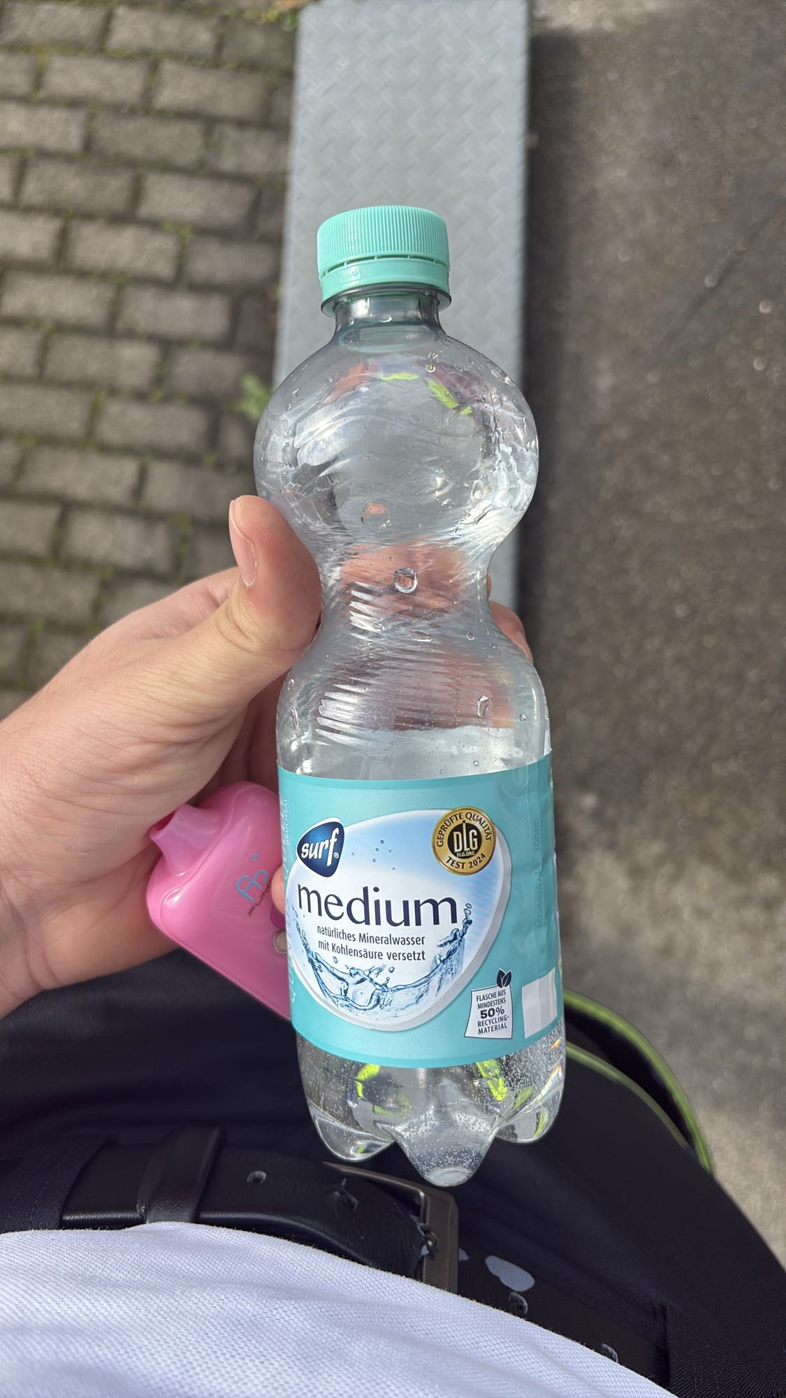 Mineralwasser Medium