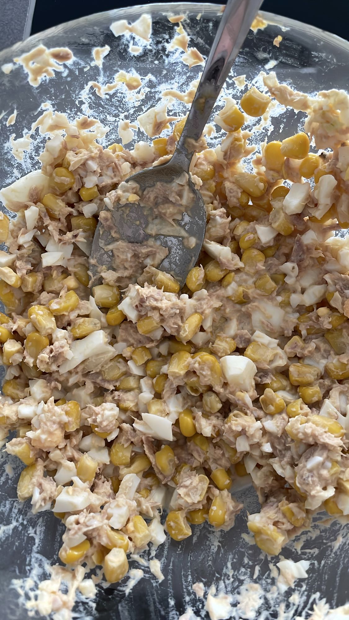 Thunfisch-Mais-Salat