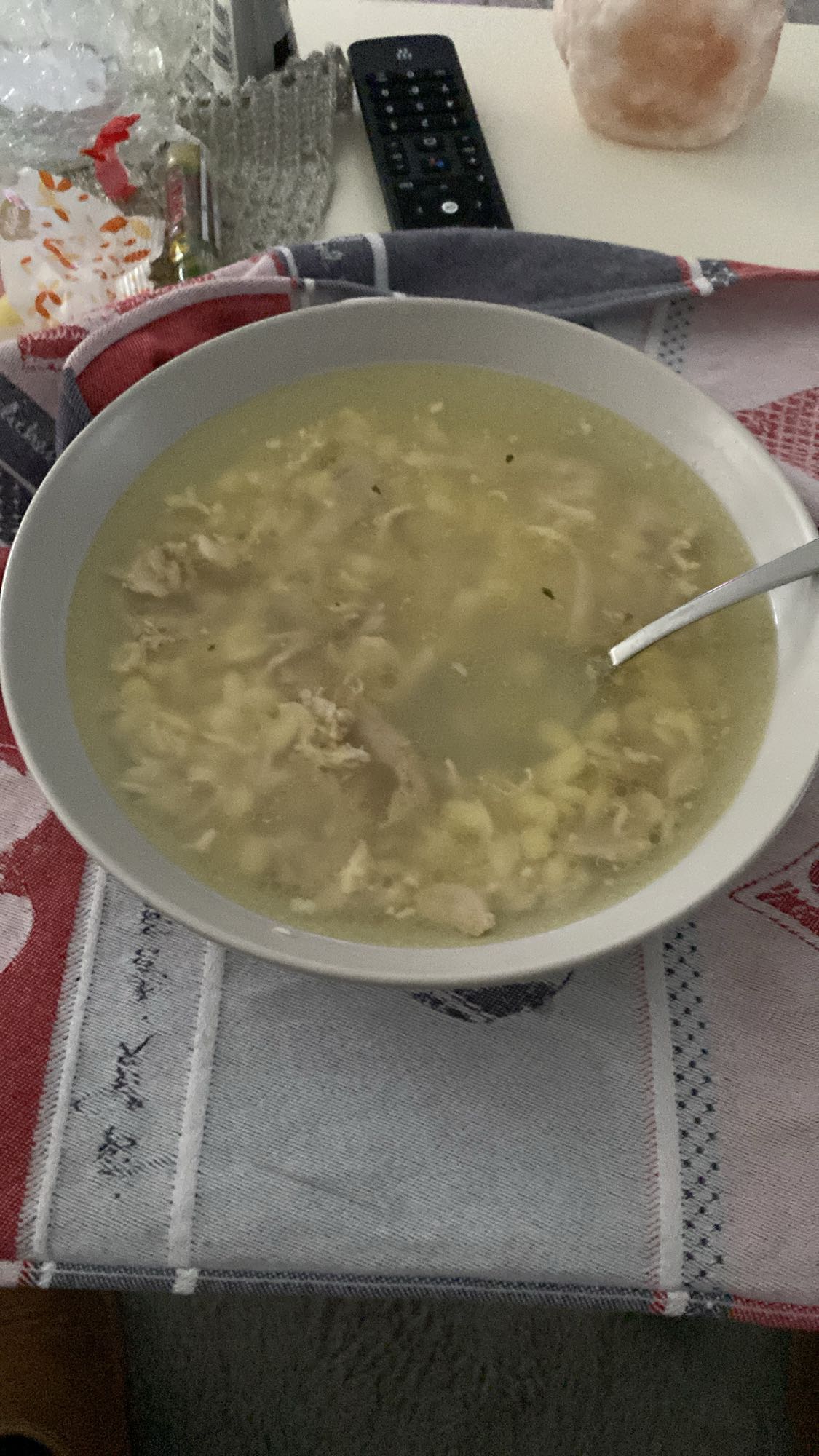 Hühnersuppe