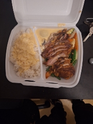 Grilled Chicken with Rice