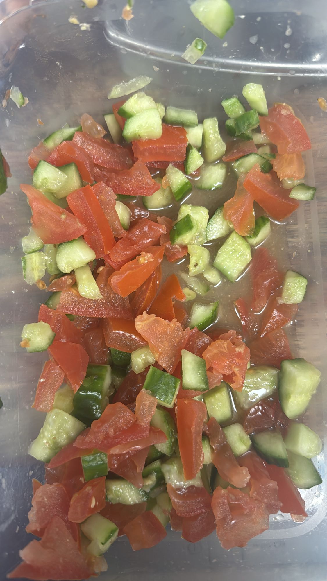 Salade concombre tomate