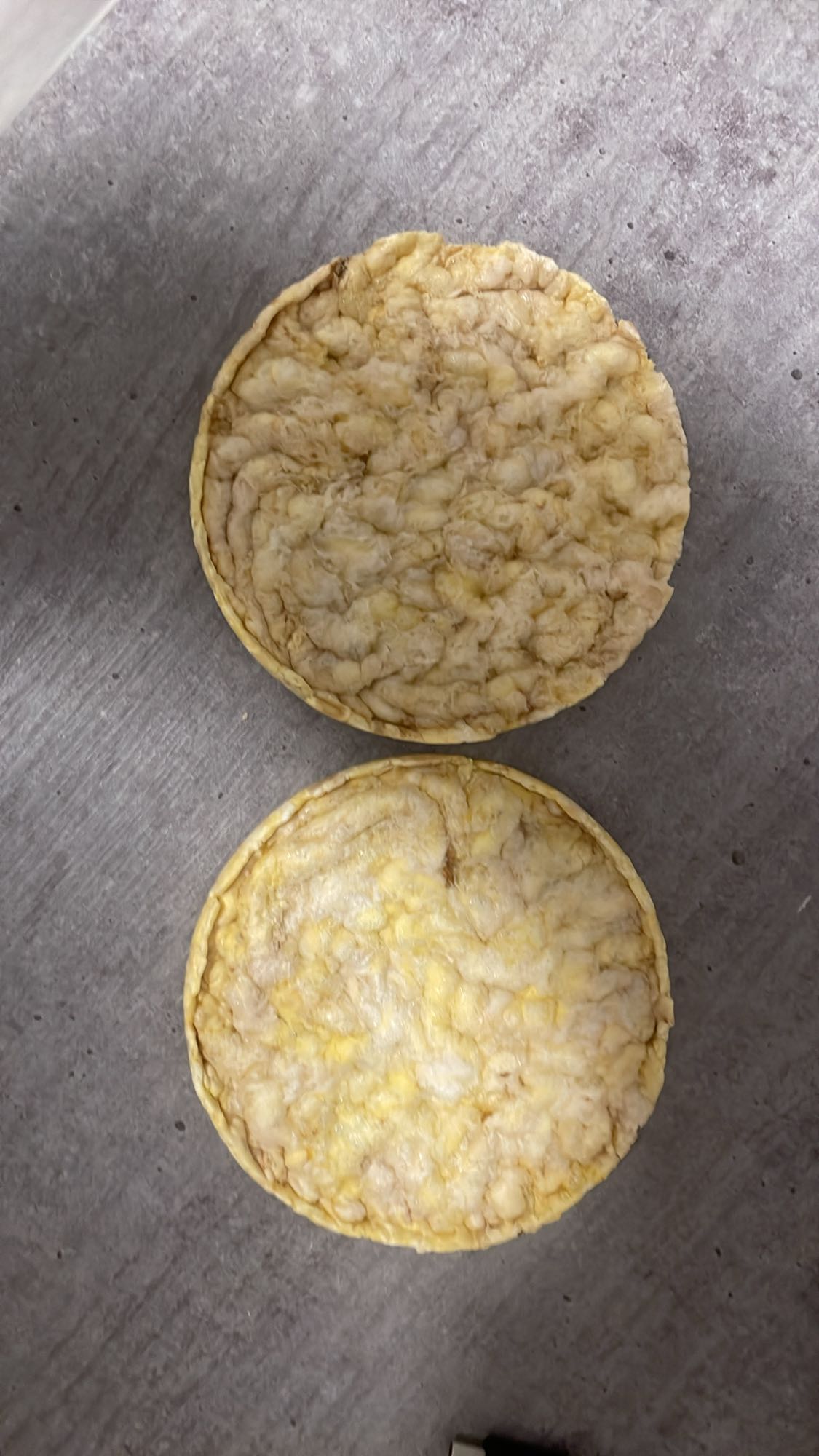 Riževi vaflji s sirom