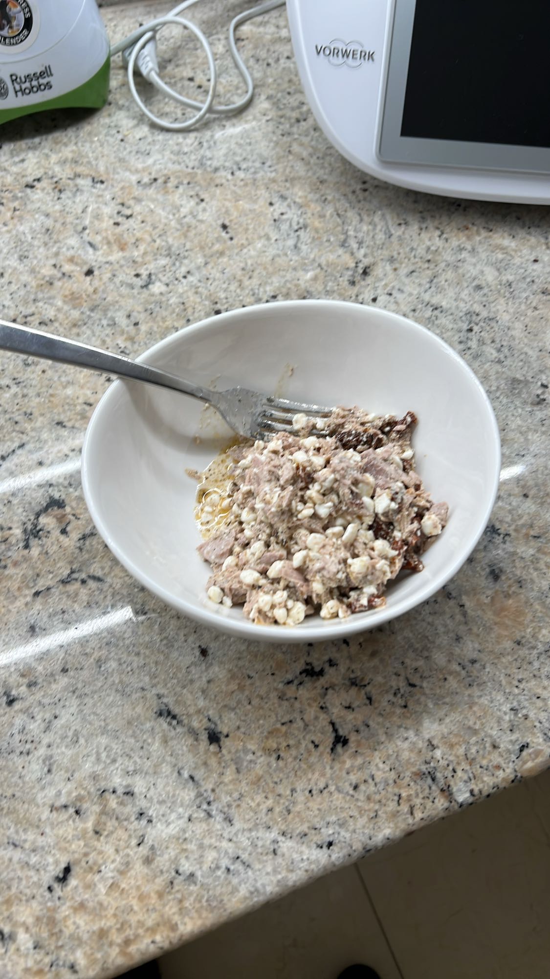 Twaróg z tuńczykiem