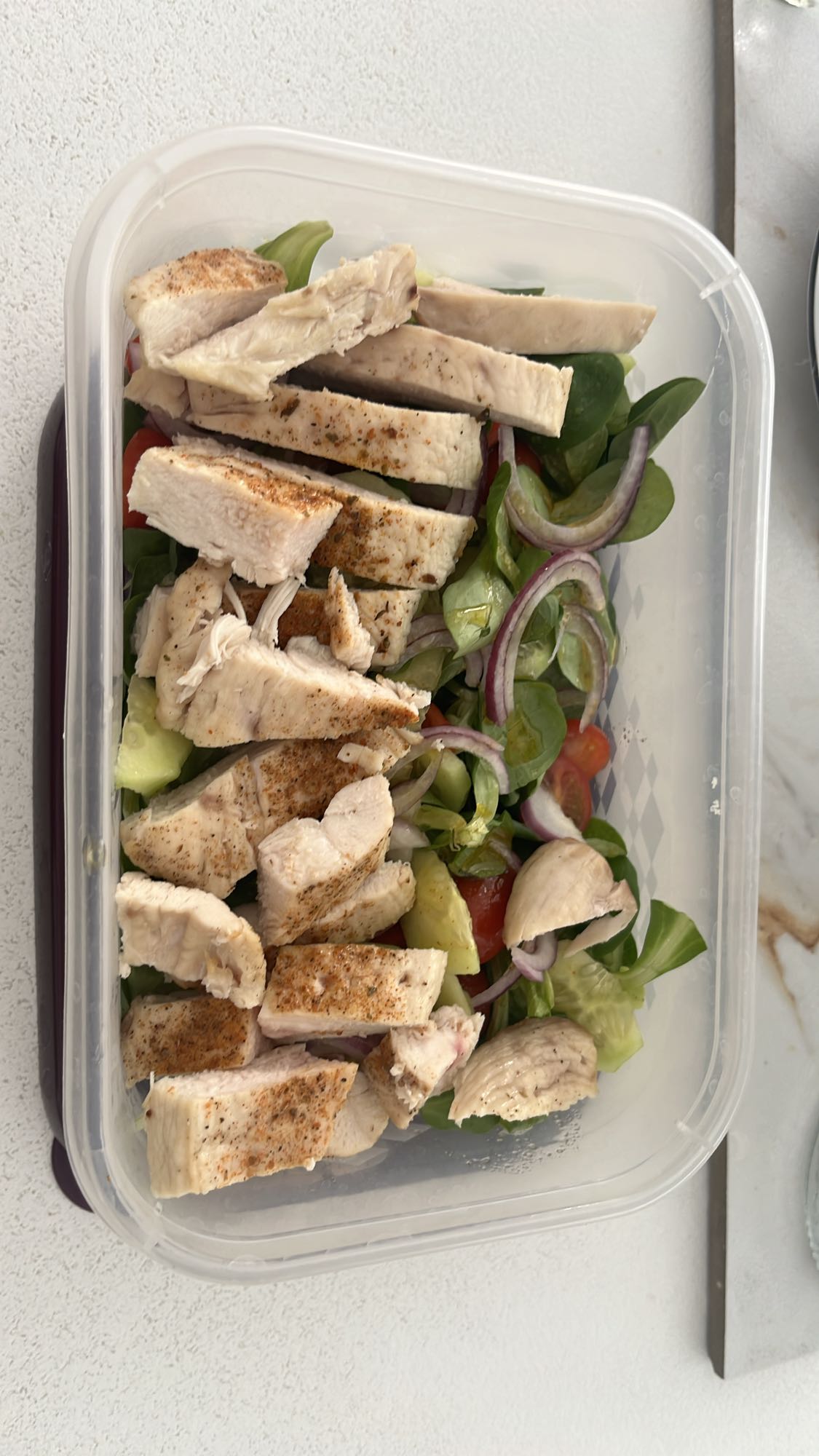 Sałatka z kurczakiem