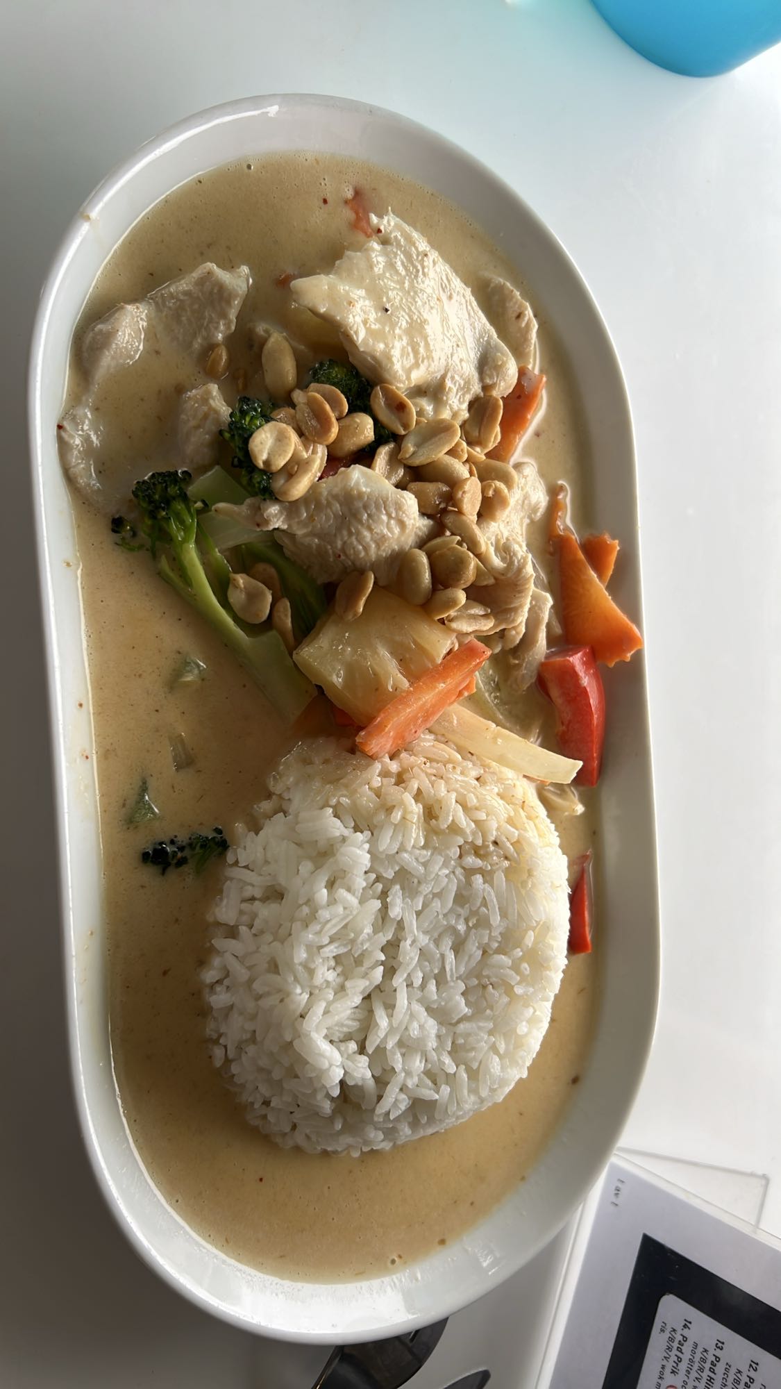 Kyckling med jordnötssås