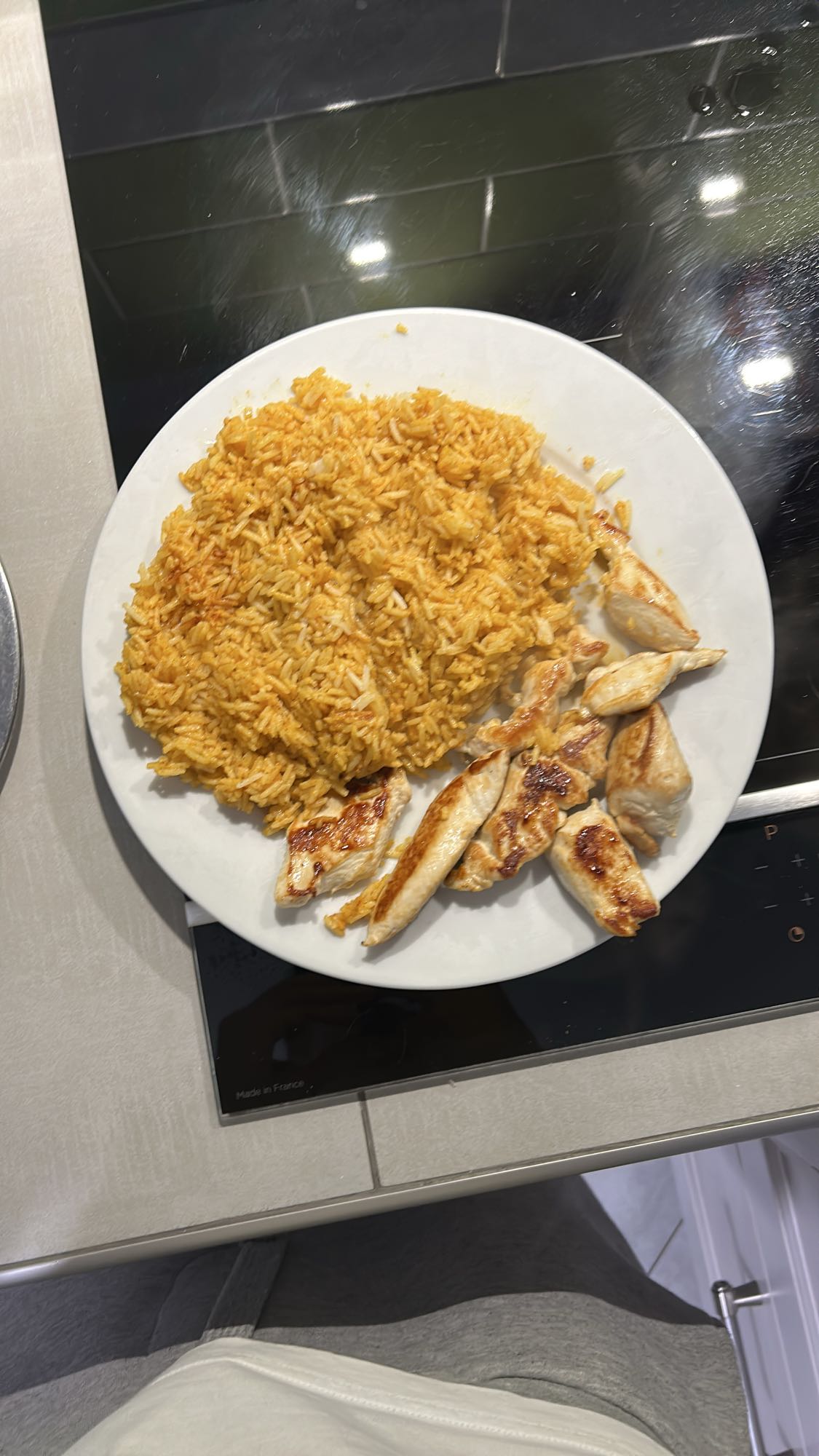 Riz épicé avec poulet