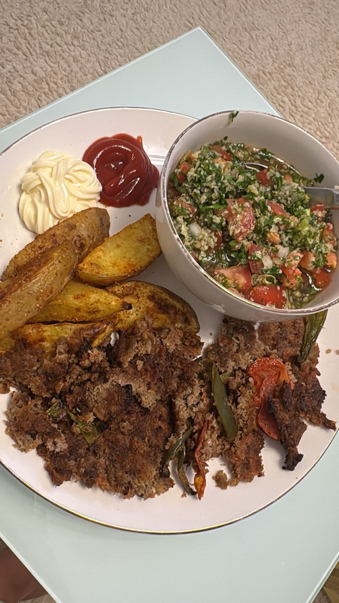 Kibbeh with Potato Wedges