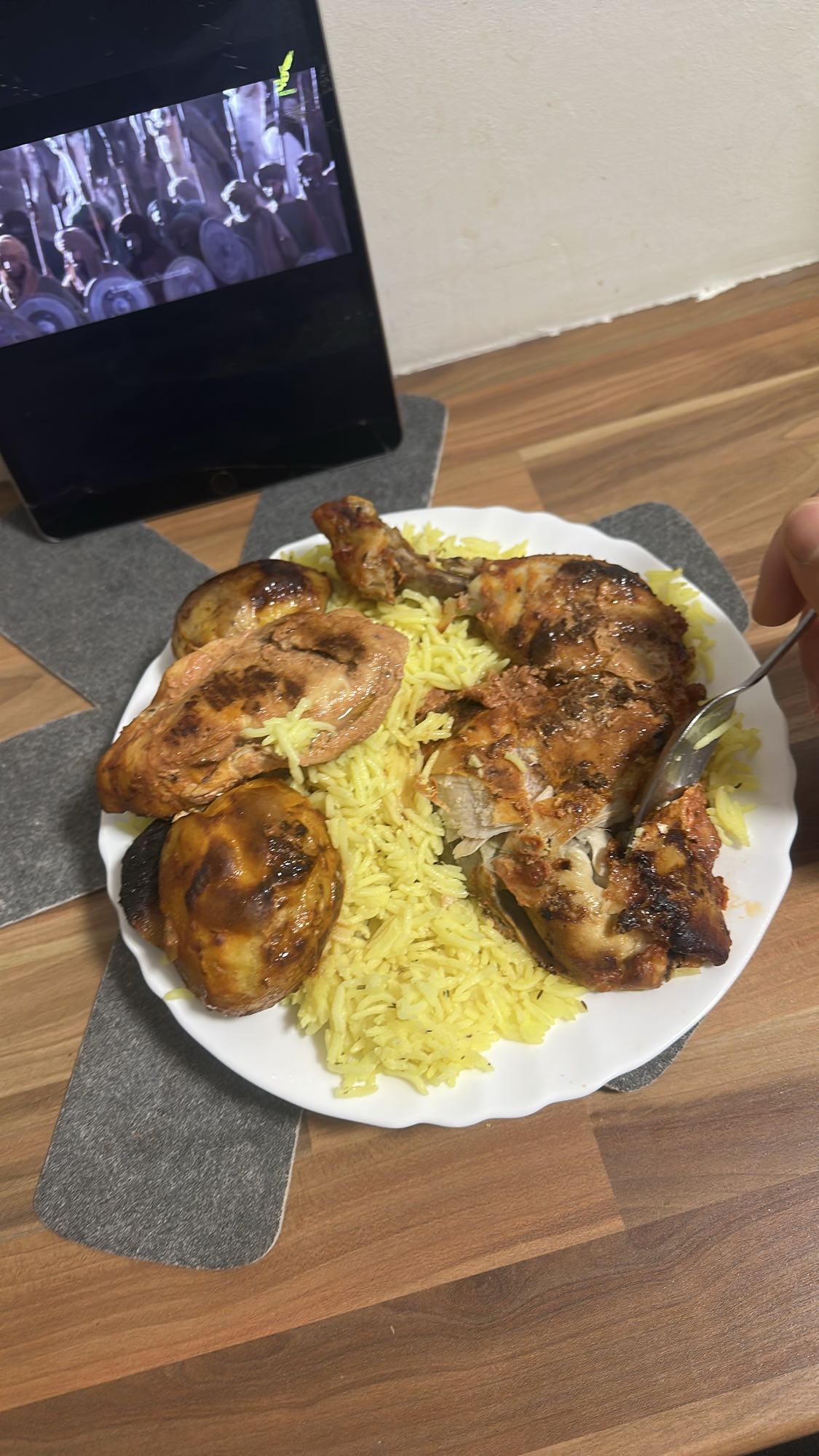 Gegrilltes Hähnchen mit Reis