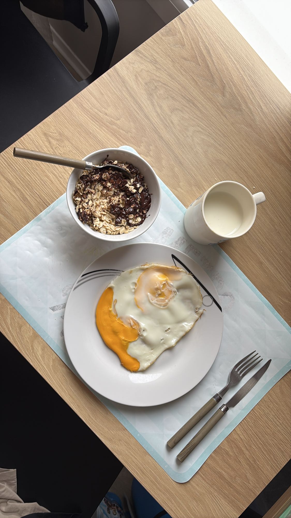 Eggs and Oatmeal Breakfast