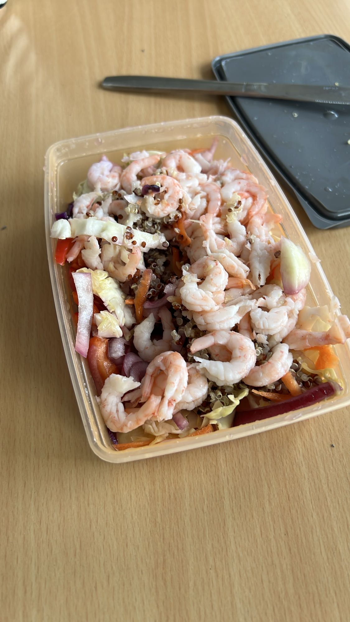 Räksallad med quinoa