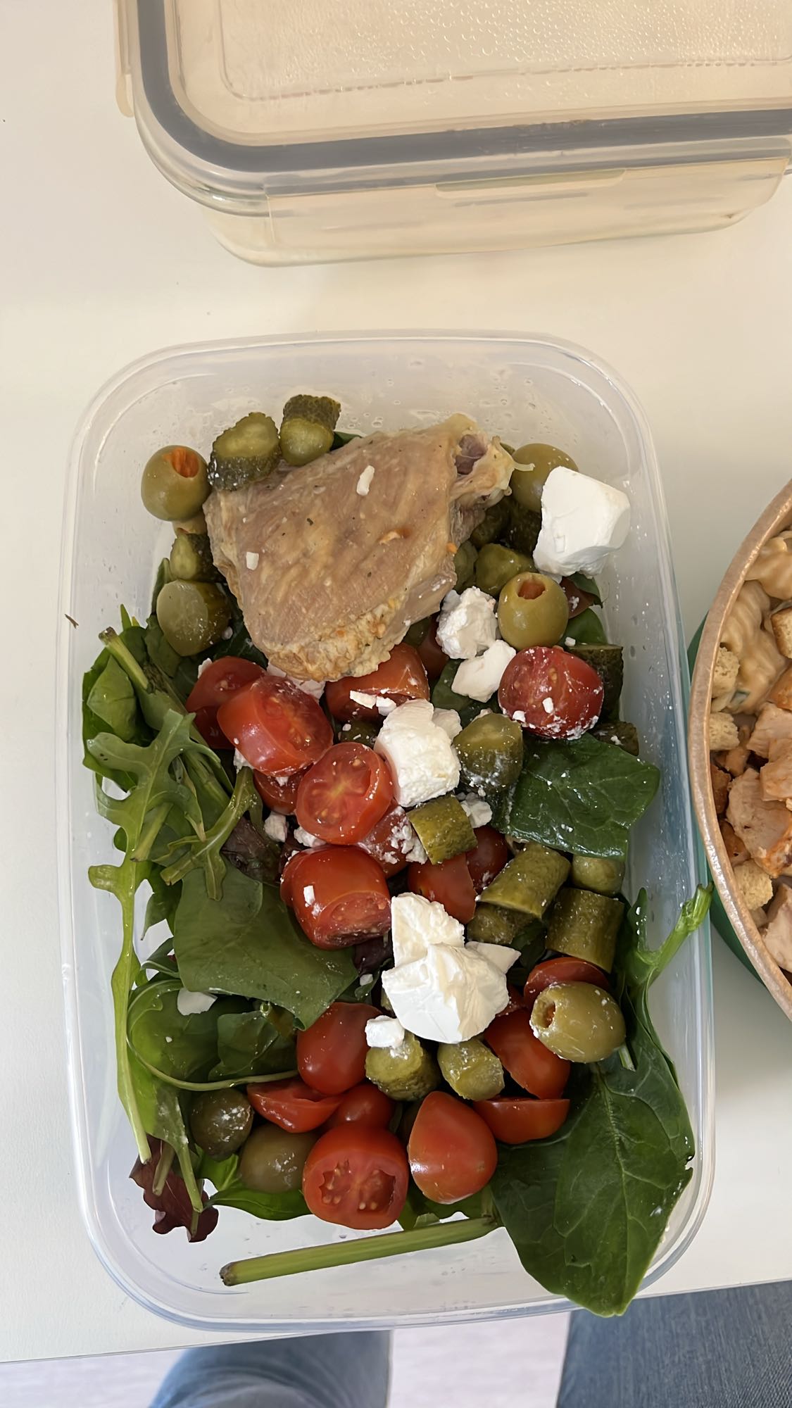 Kycklingsallad med fetaost