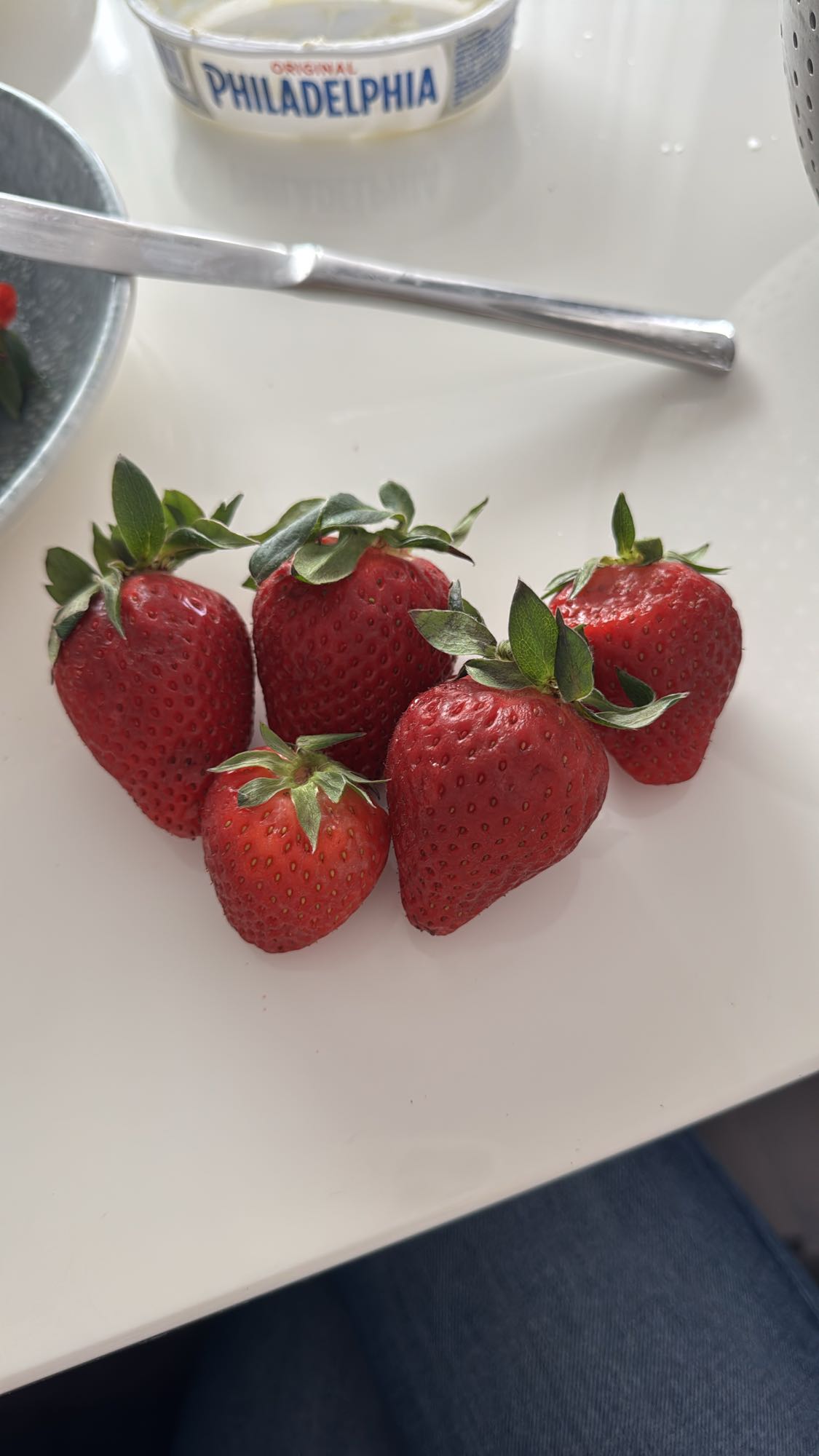 Strawberries with Cream Cheese