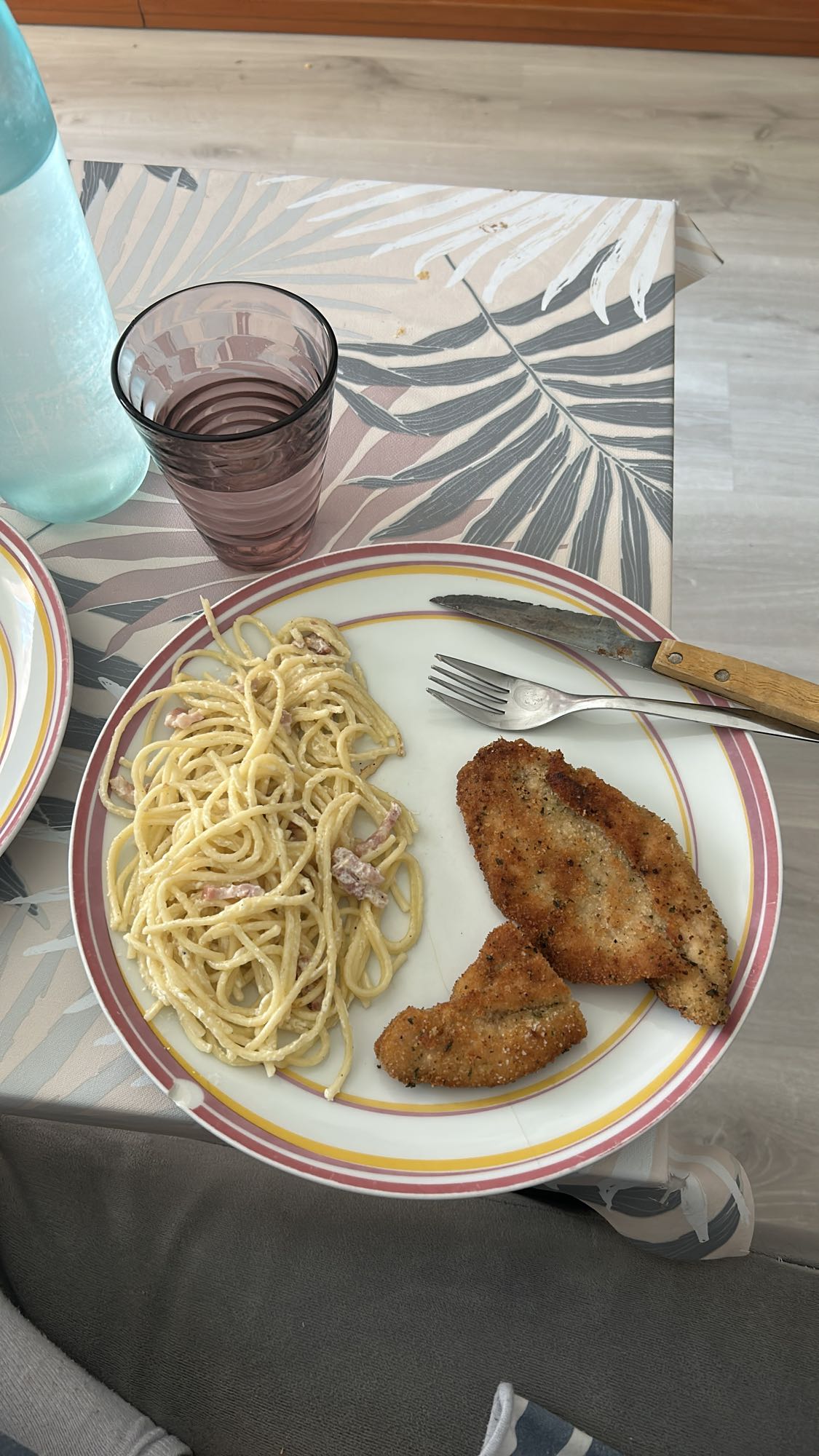Espaguetis con milanesa