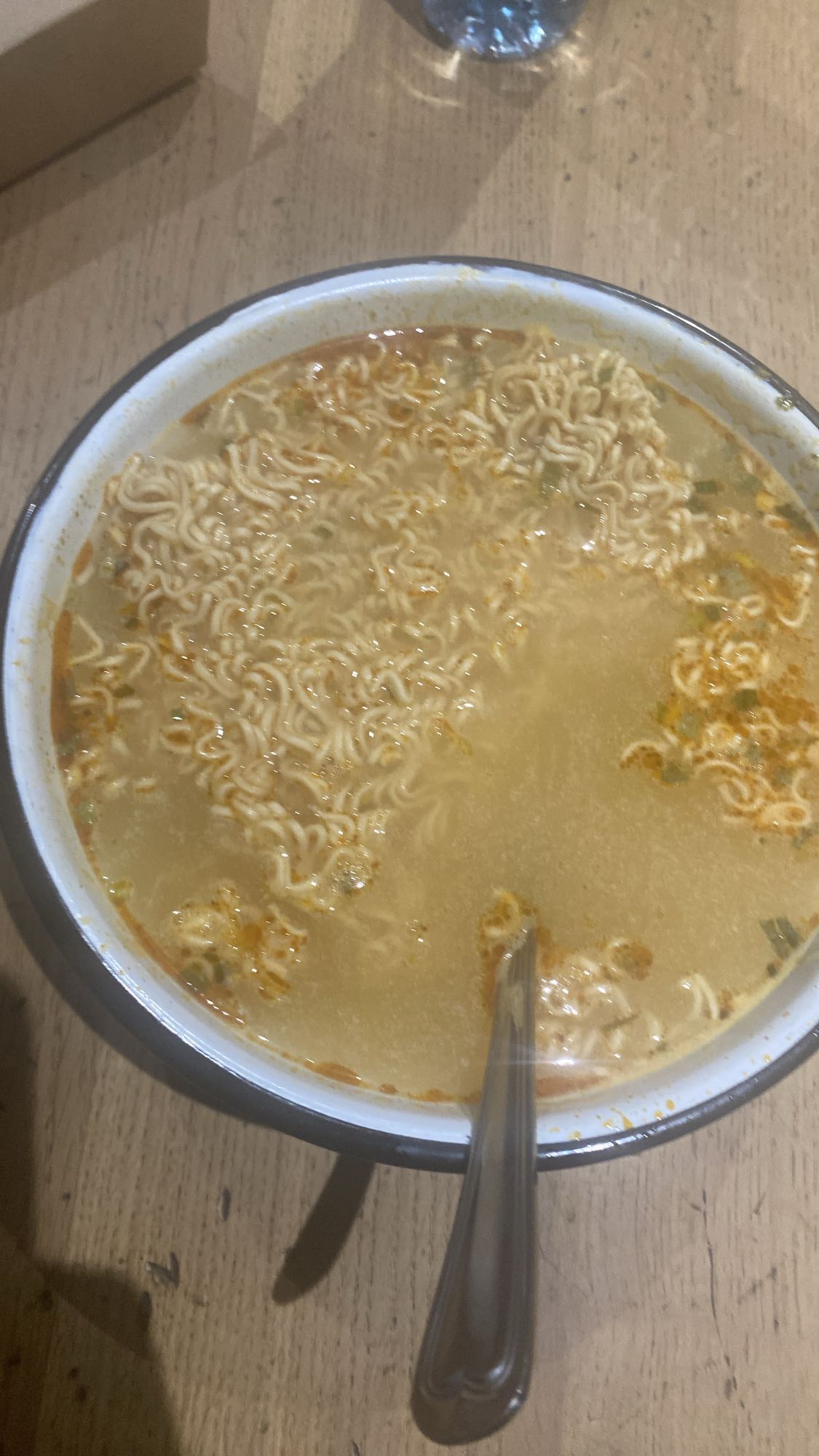 Soupe de nouilles instantanée