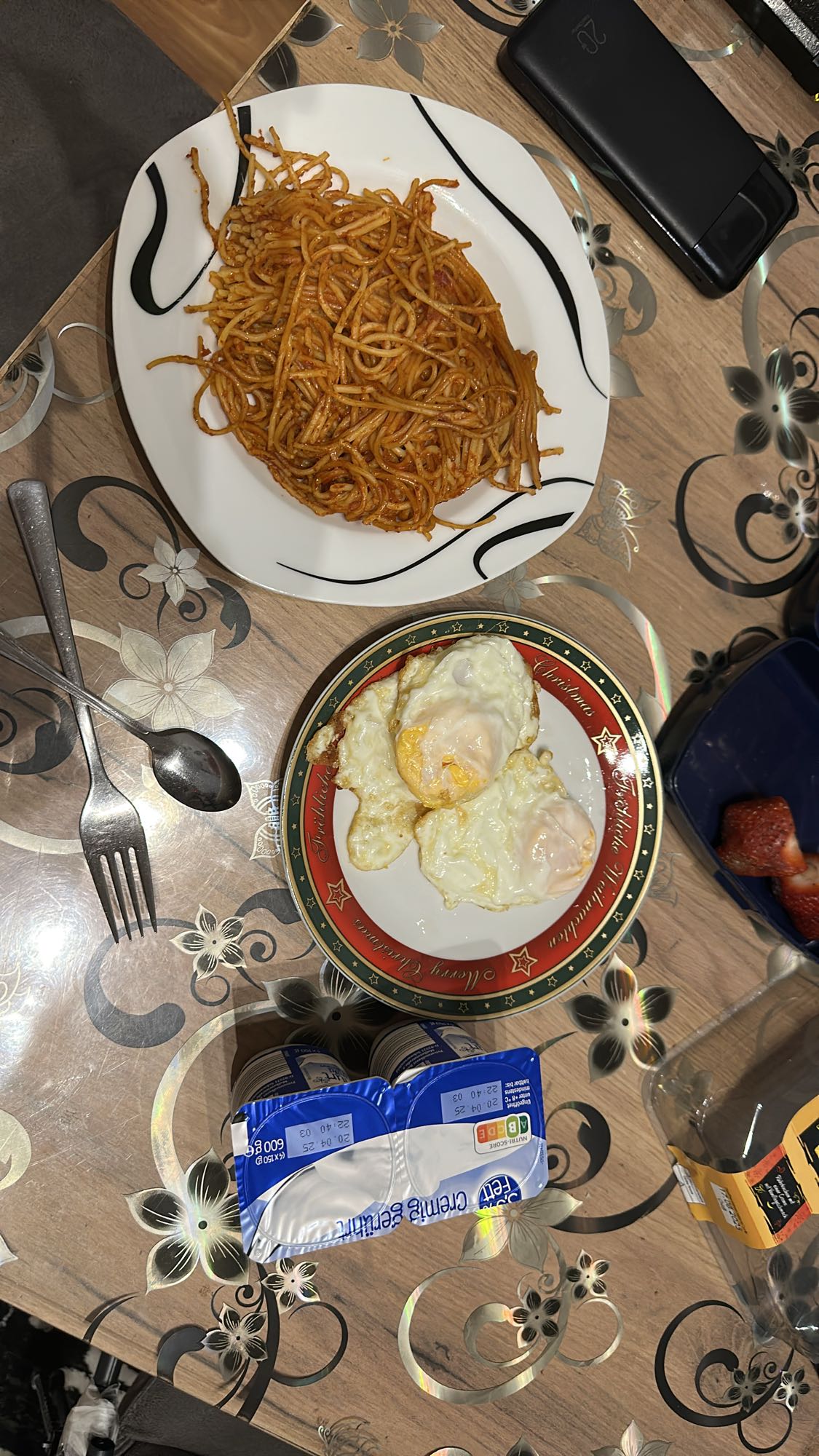 Spaghetti mit Spiegelei