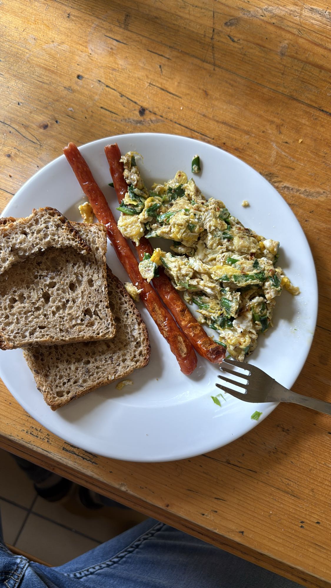 Jajecznica z kiełbasą