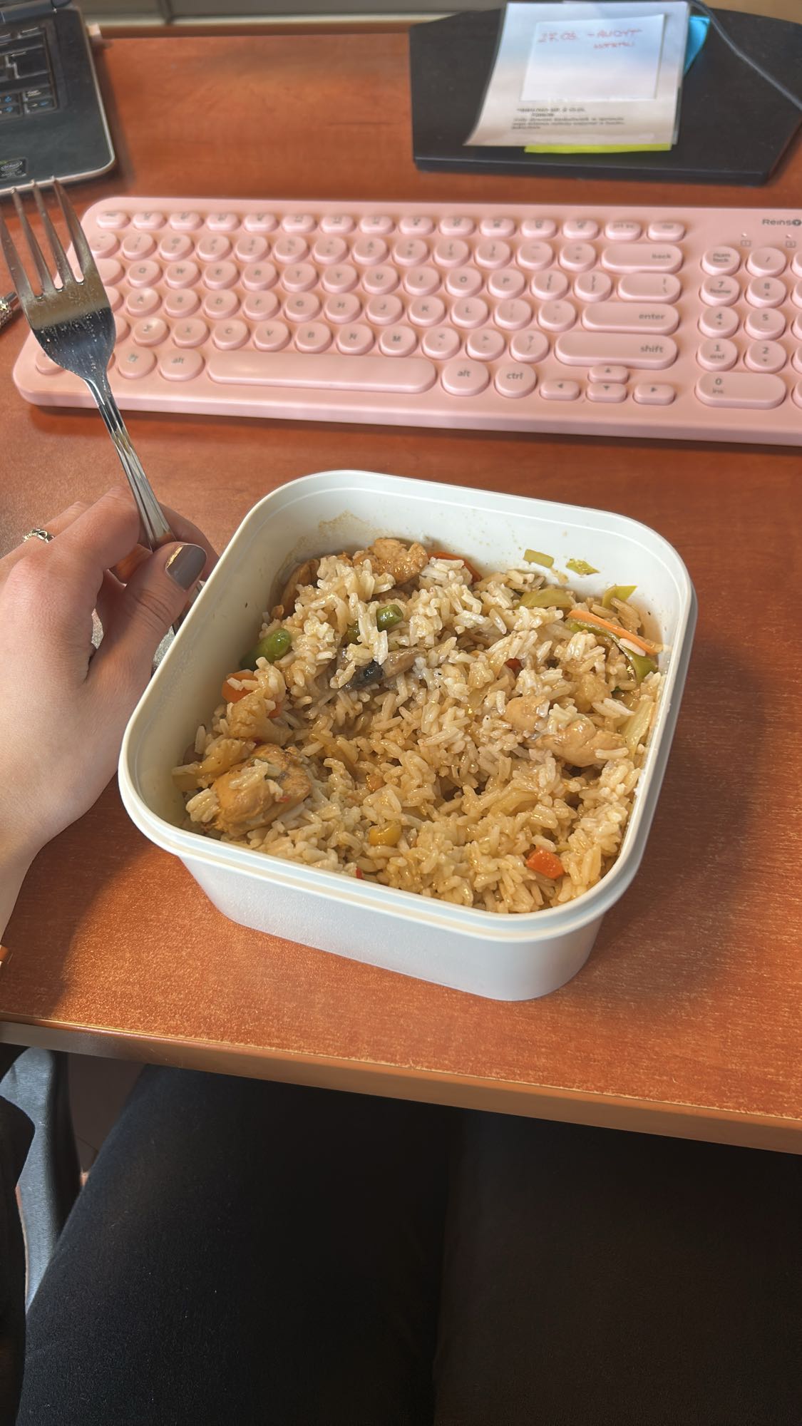 Smażony ryż z kurczakiem