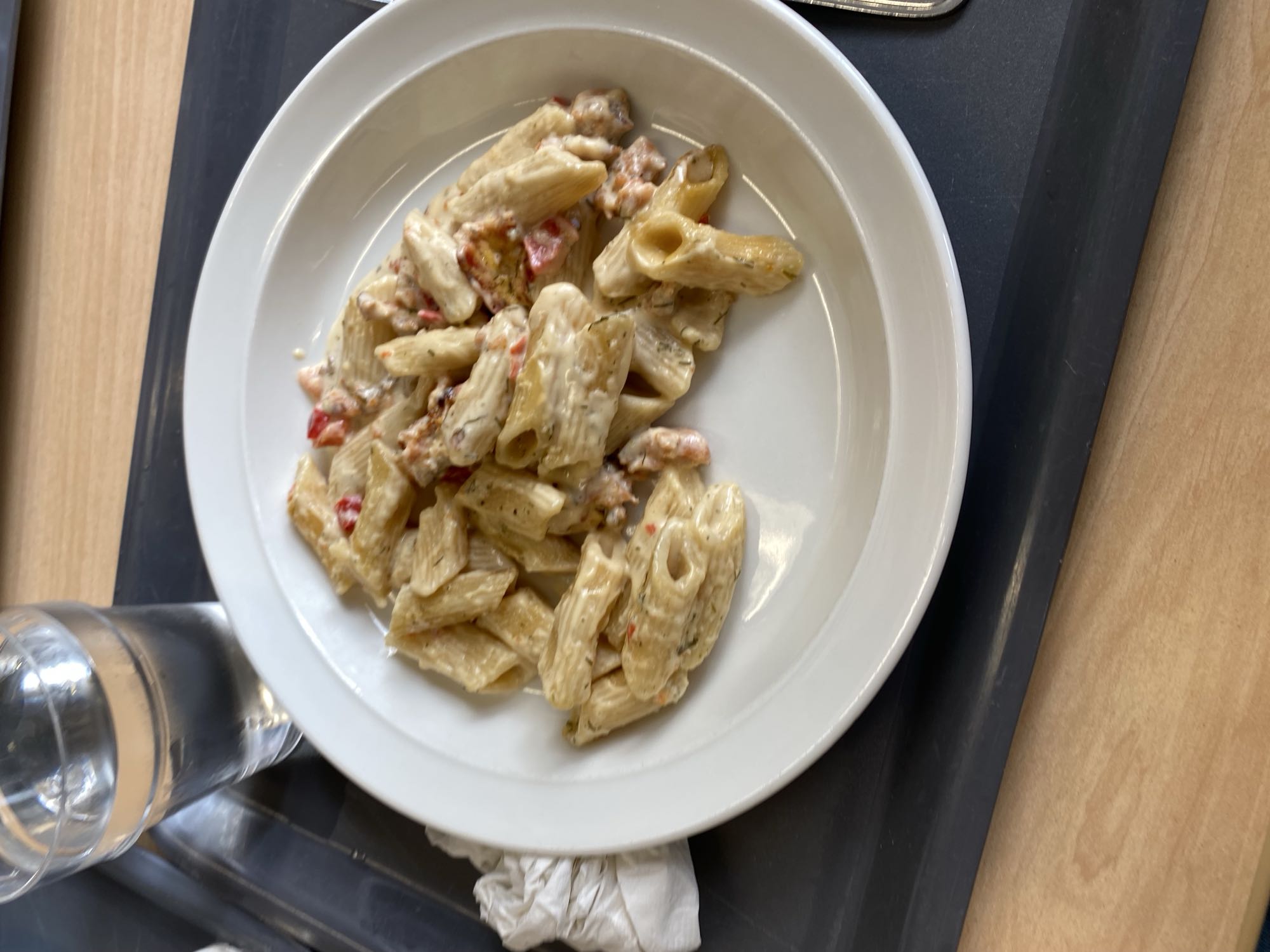 Cremige Pasta mit Gemüse