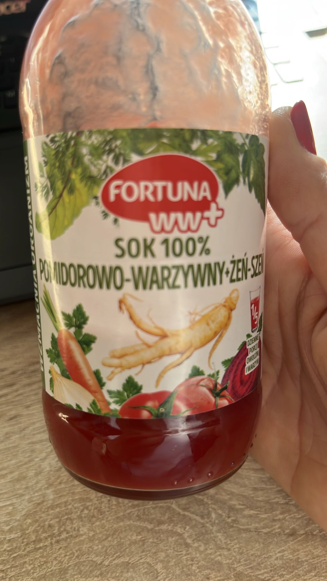 Sok pomidorowo-warzywny