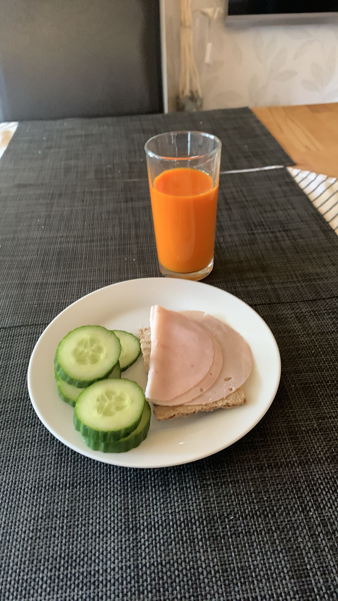 Knäckebrot mit Pute