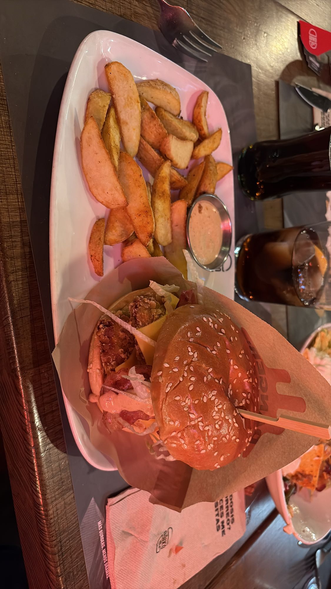 Hamburguesa con papas