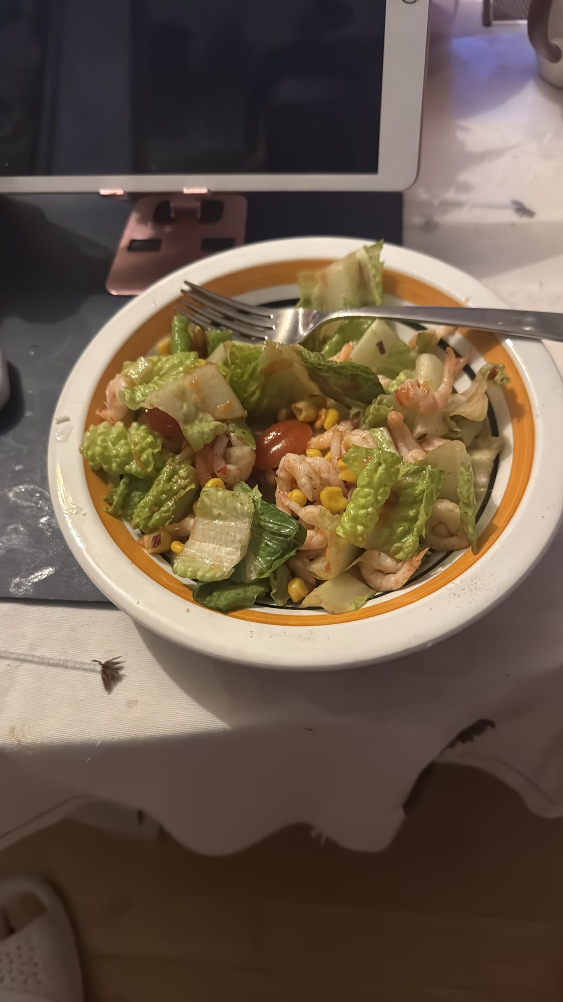 Räksallad med grönsaker