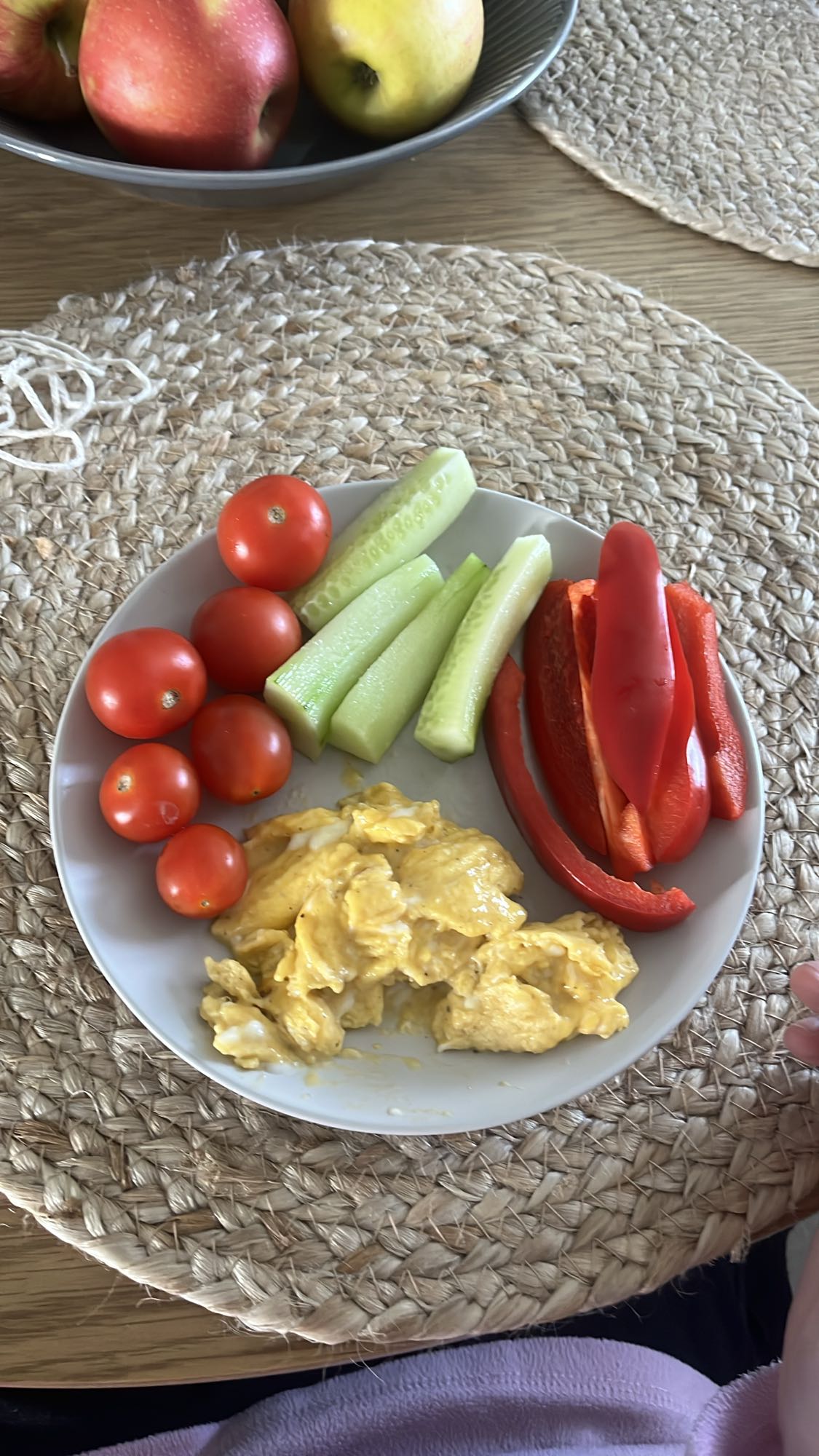 Jajecznica z warzywami