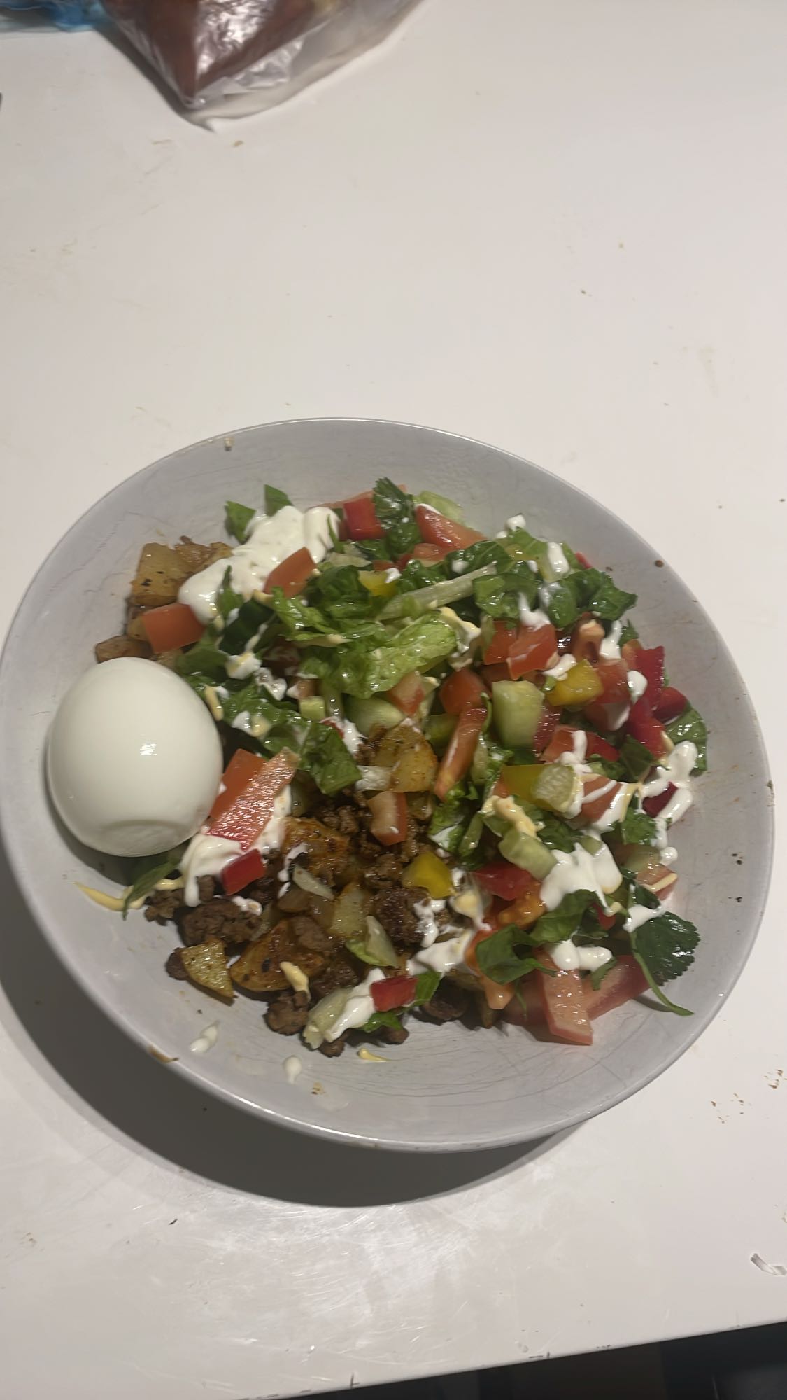 Grönsaks- och äggskål