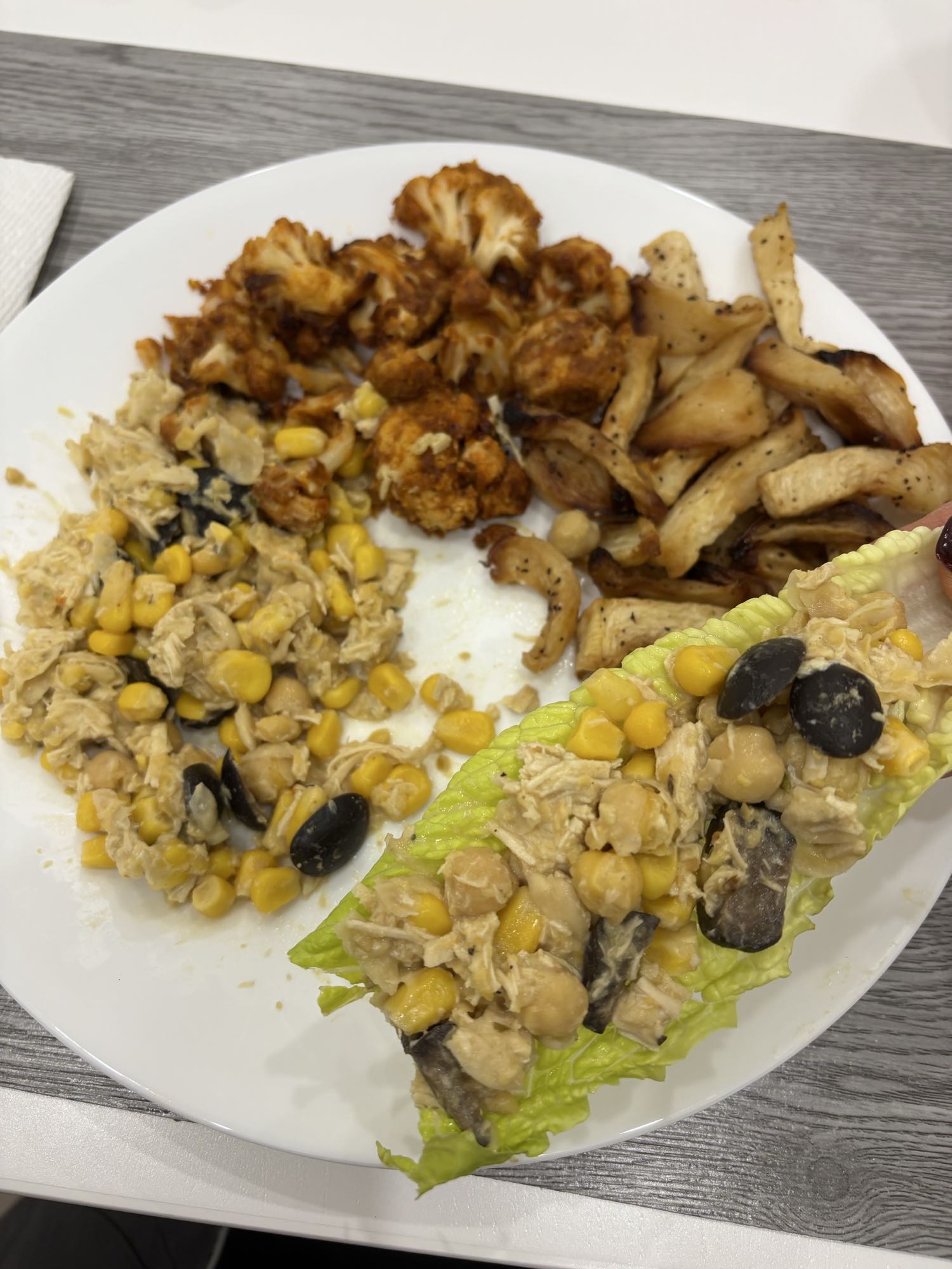 Assiette de légumes variés