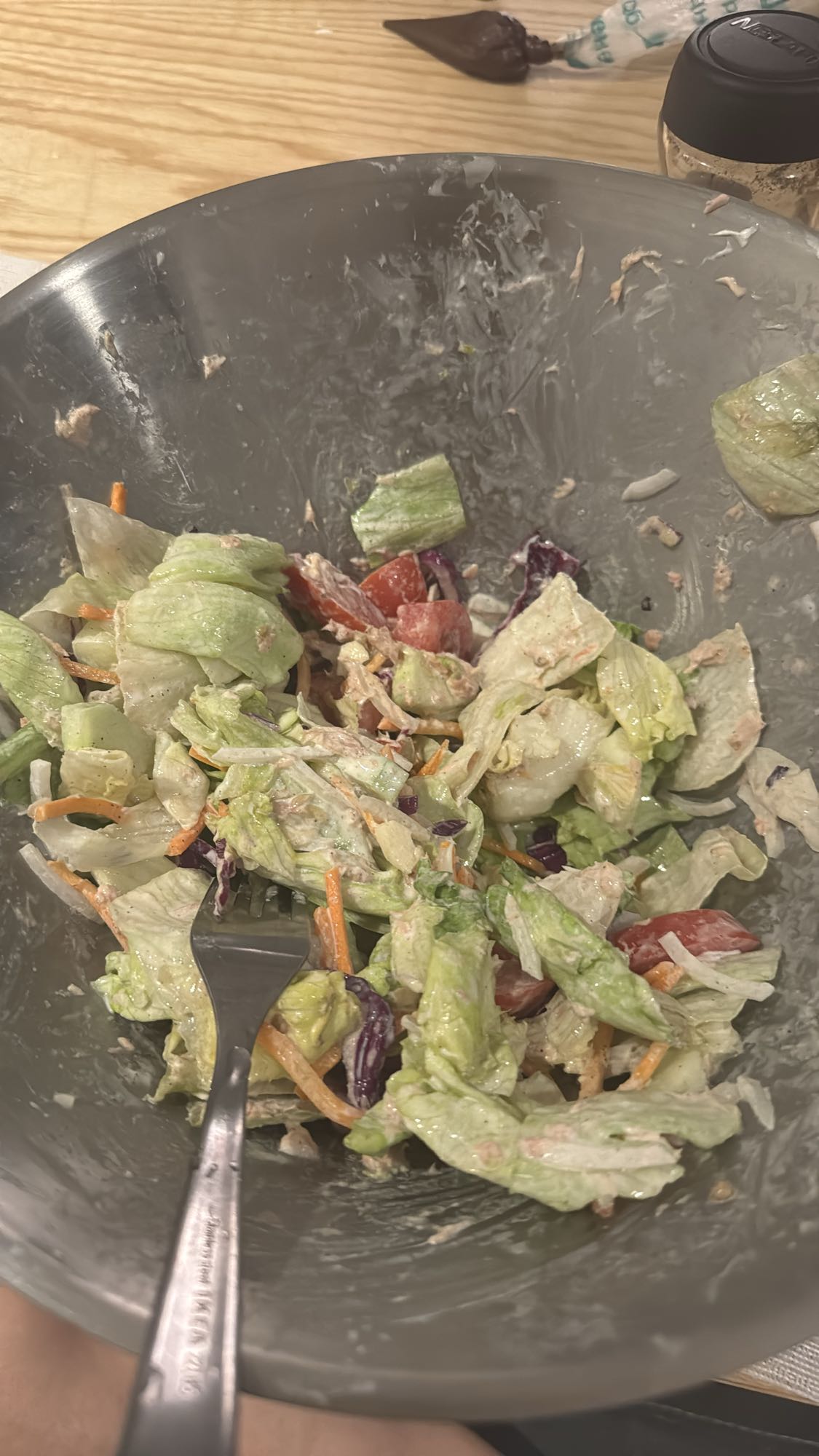 Овощной салат с тунцом