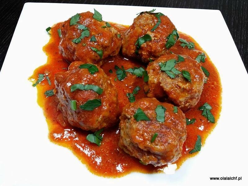 Pulpeciki w sosie pomidorowym