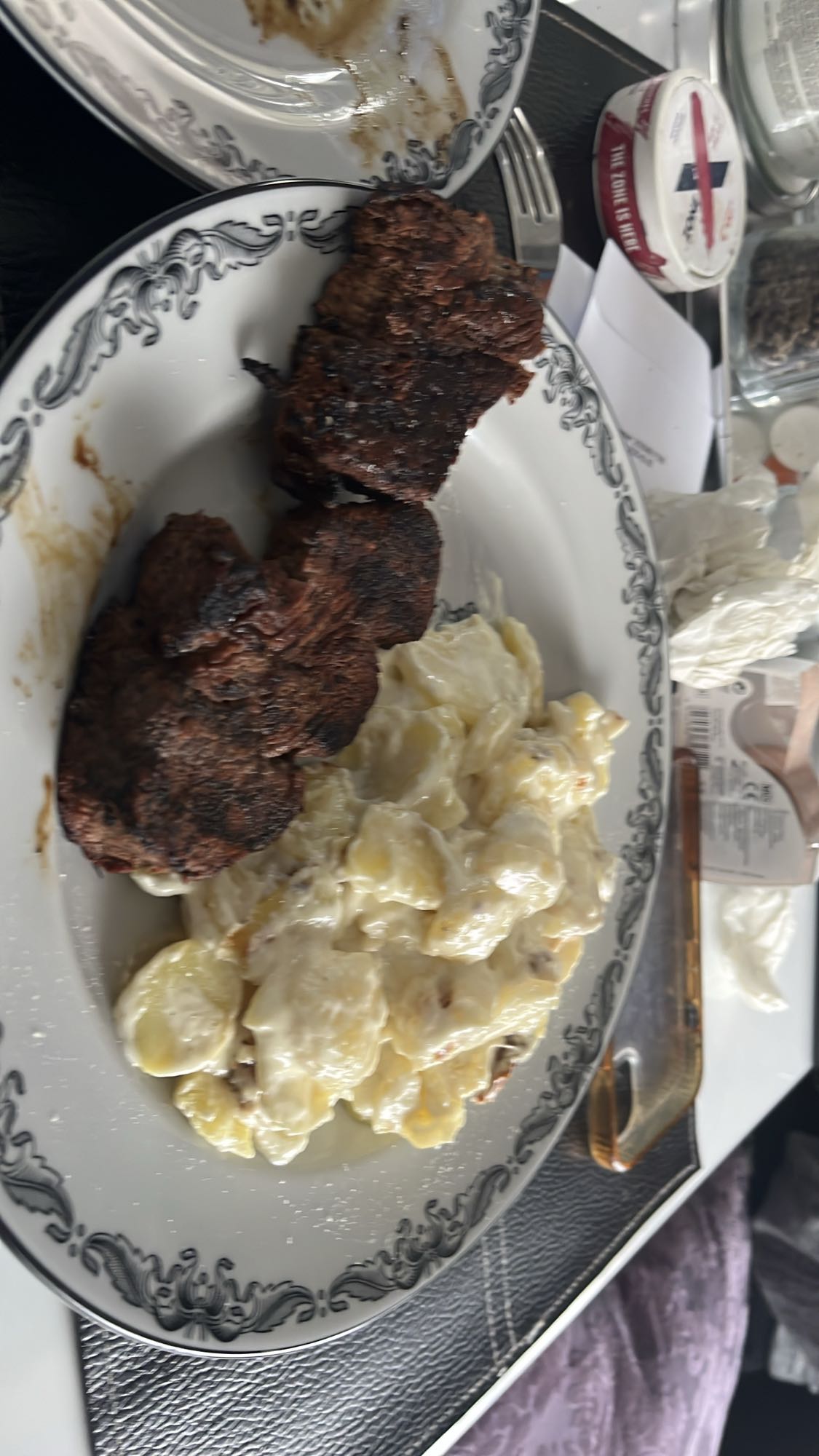 Grillad biff med potatis