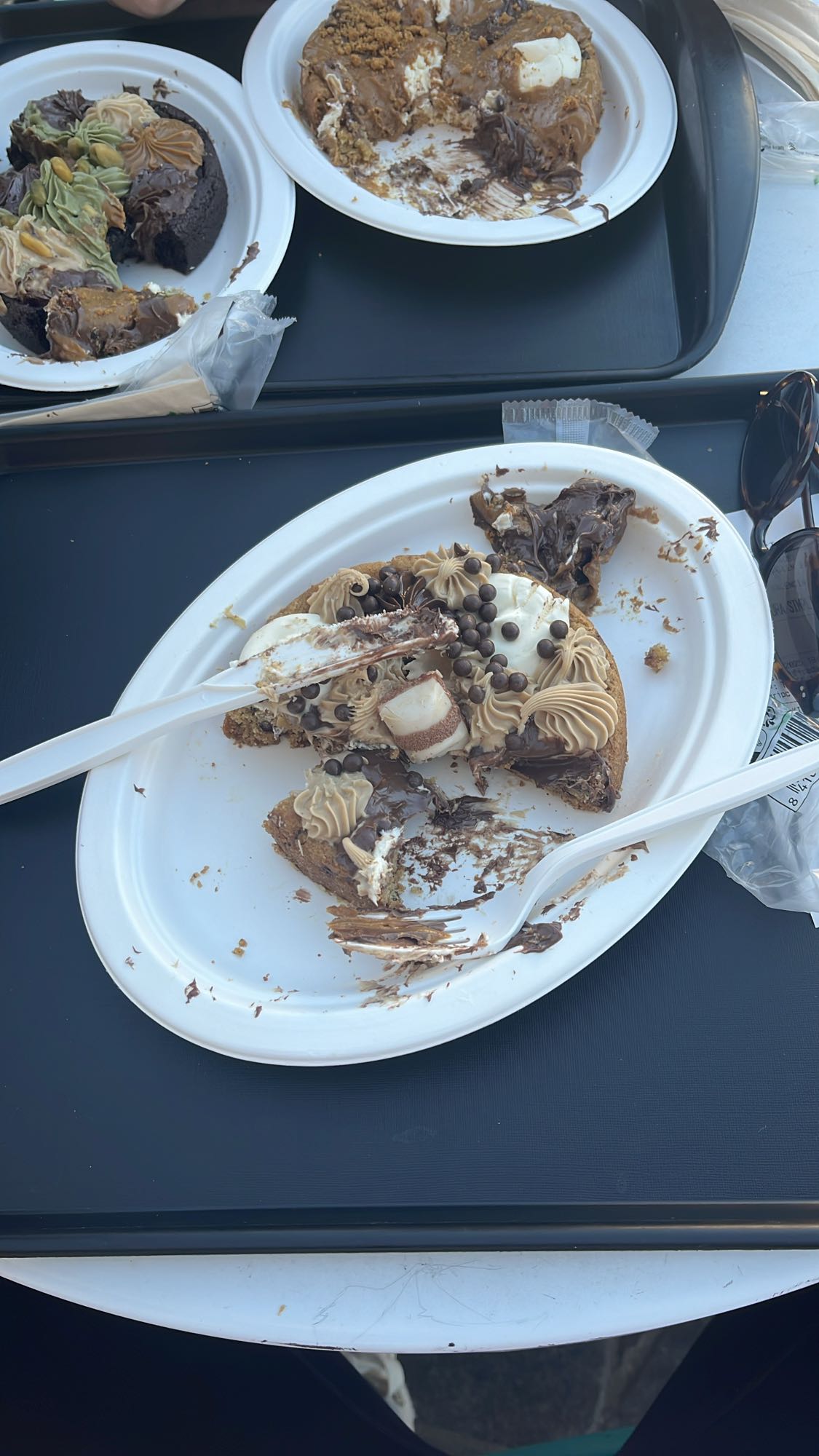 Galleta con crema y chocolate