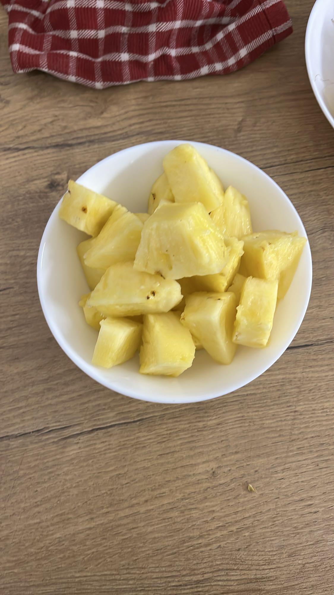 pokrojony ananas