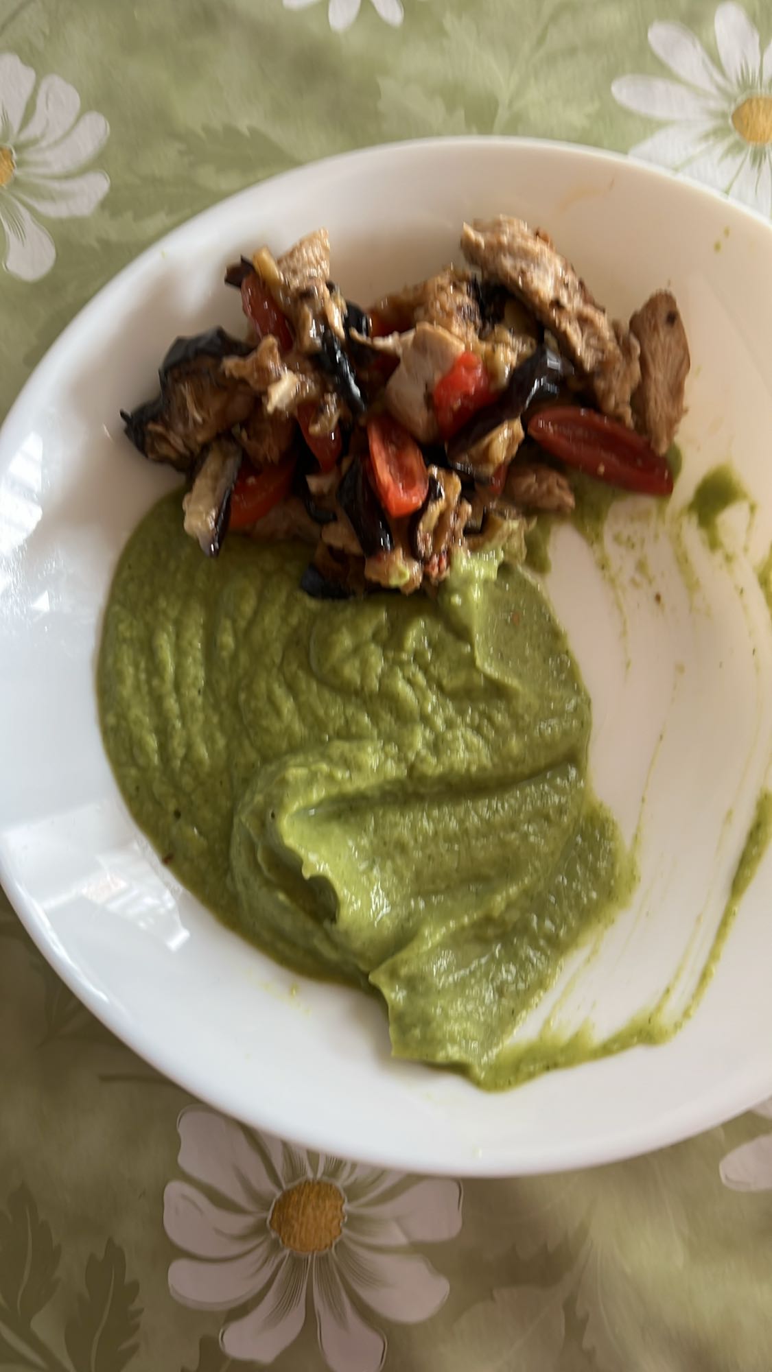 Piure de mazăre cu carne