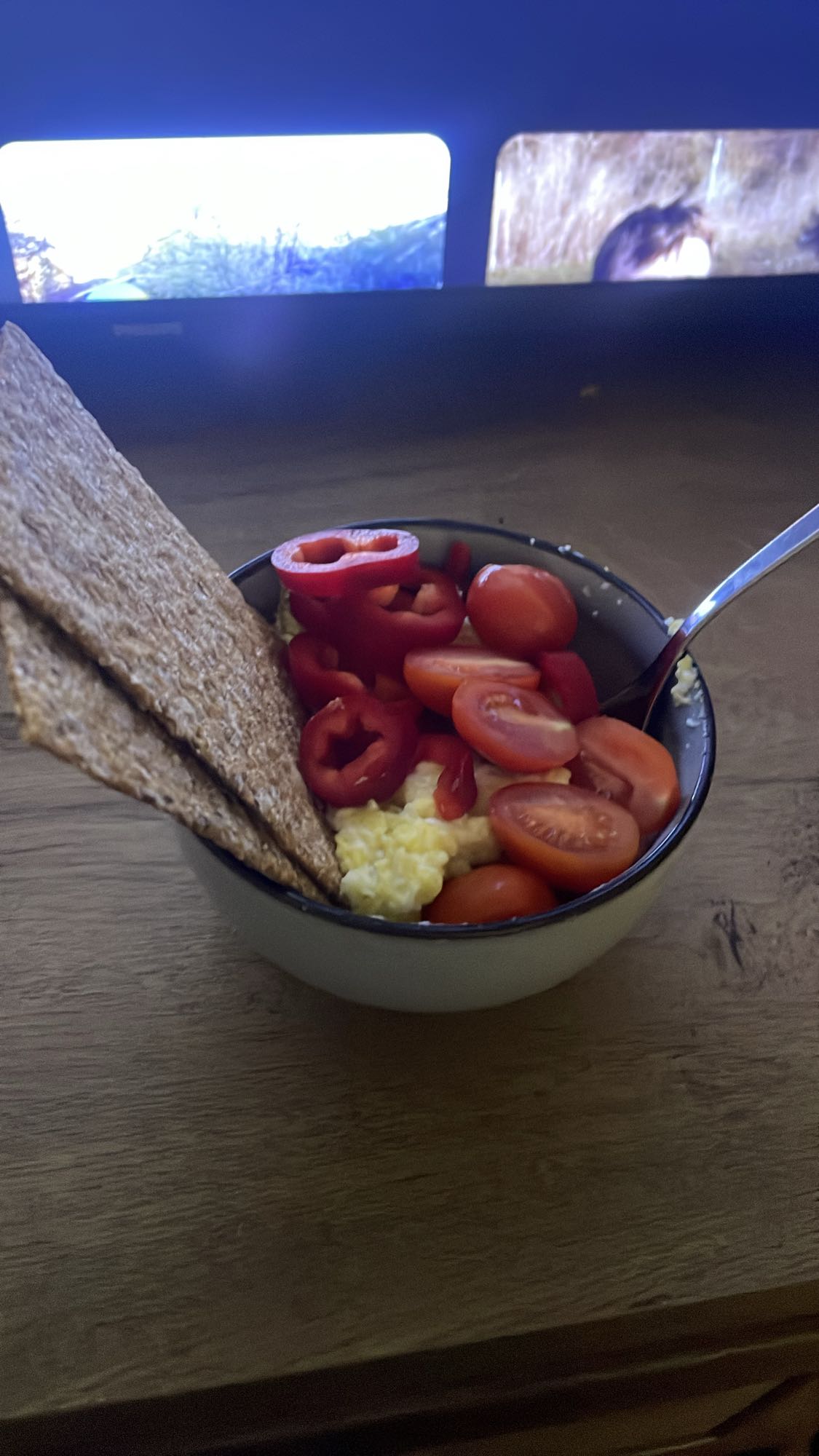 míchaná vejce se zeleninou