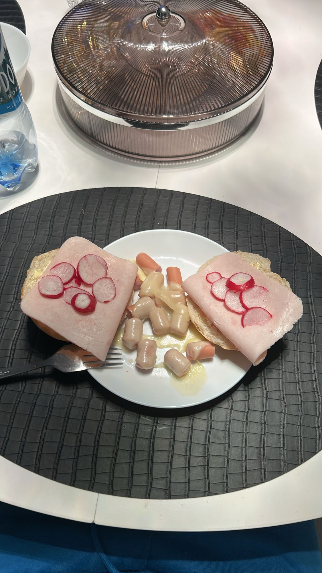 Kanapki z szynką i rzodkiewką