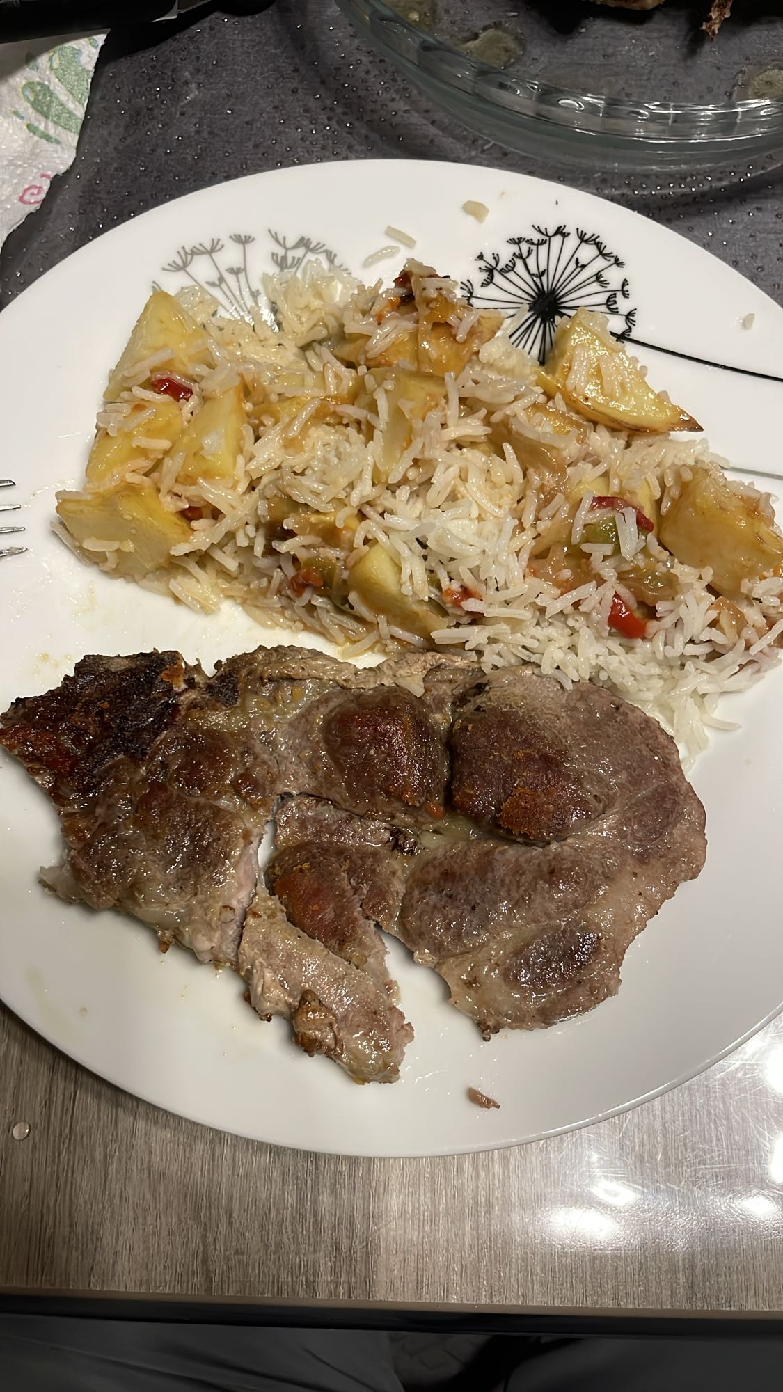 Riz aux légumes et steak