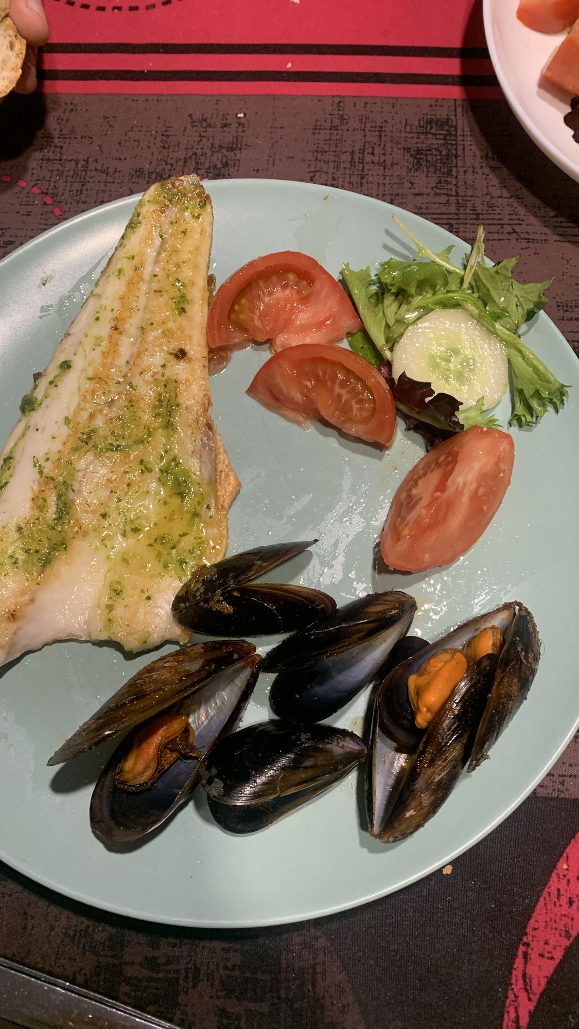 Pescado con mejillones