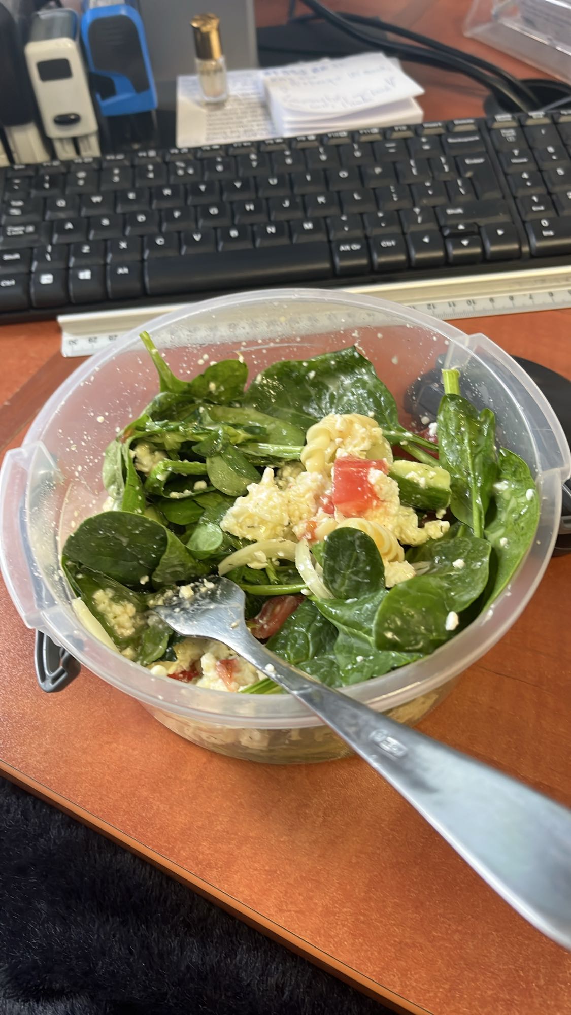 Sałatka ze szpinakiem