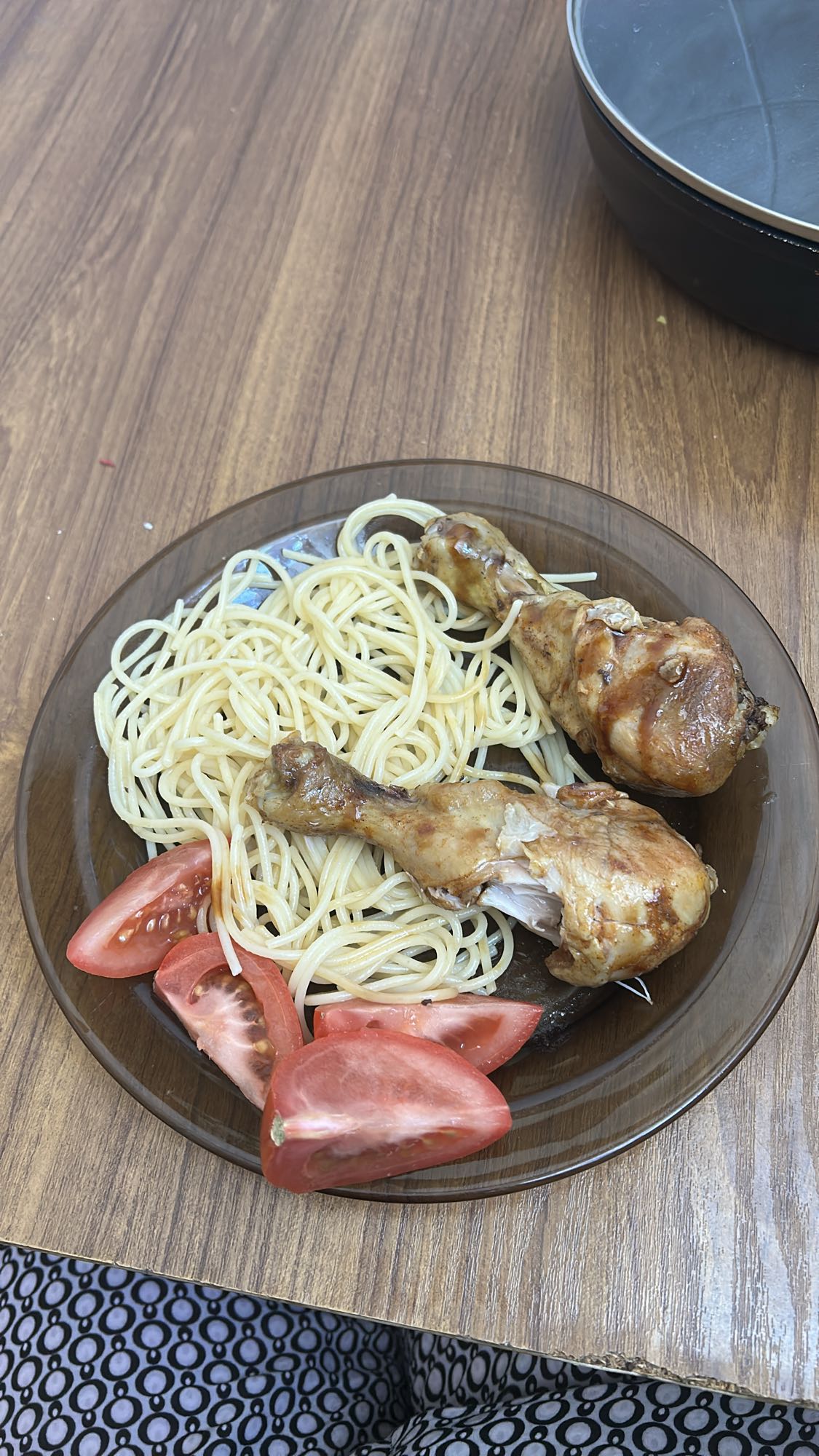 Курка з макаронами