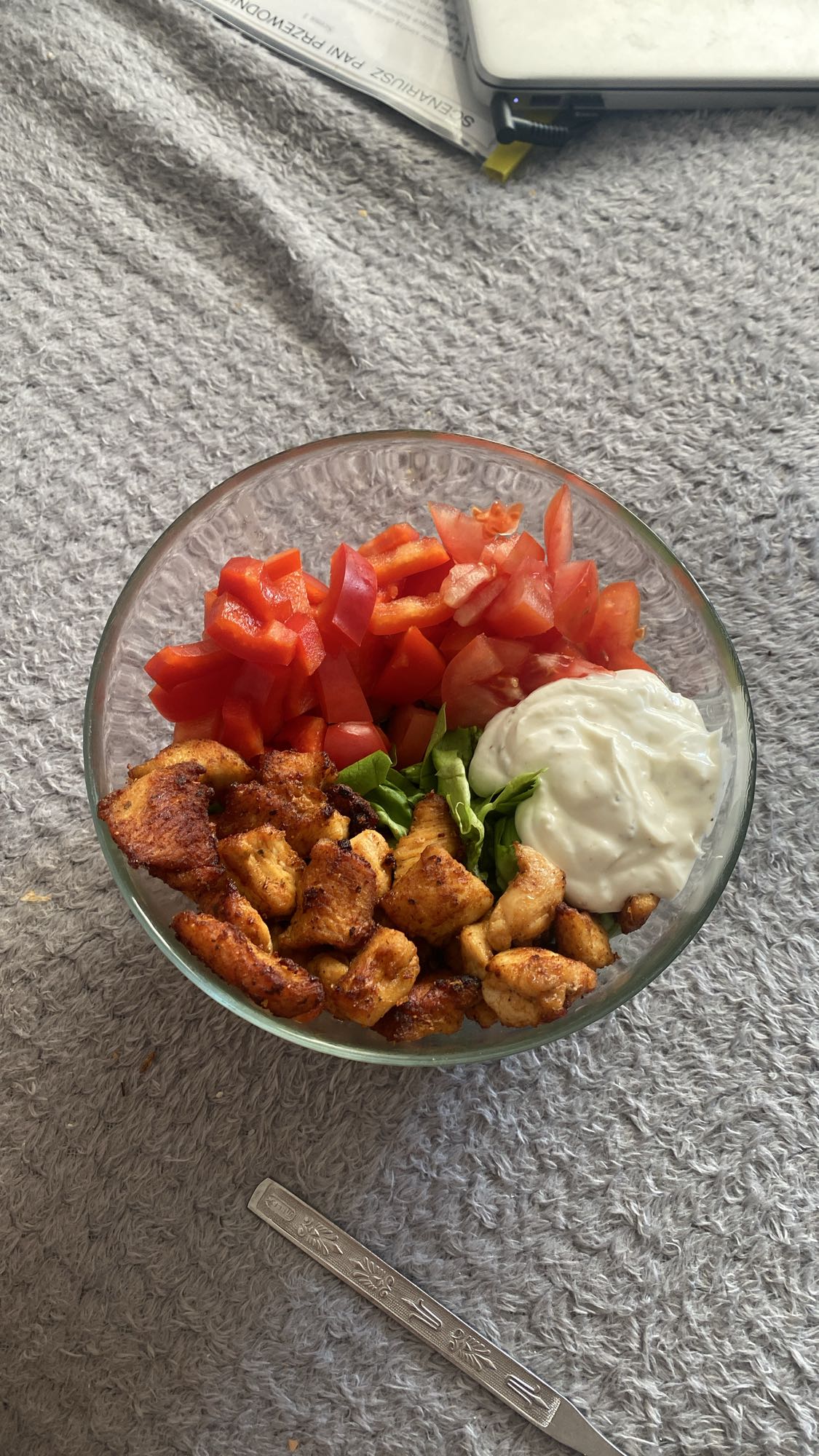 Sałatka z kurczakiem