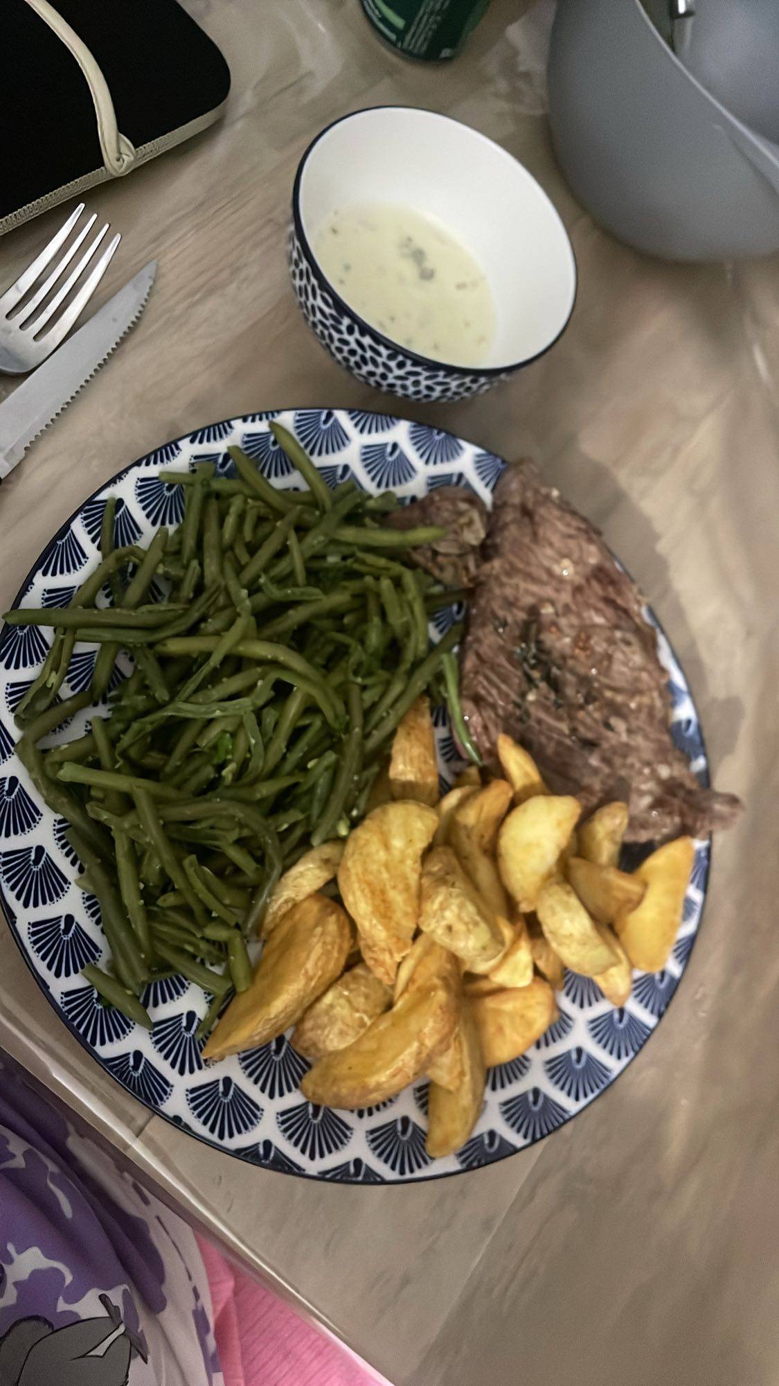 Steak et légumes verts