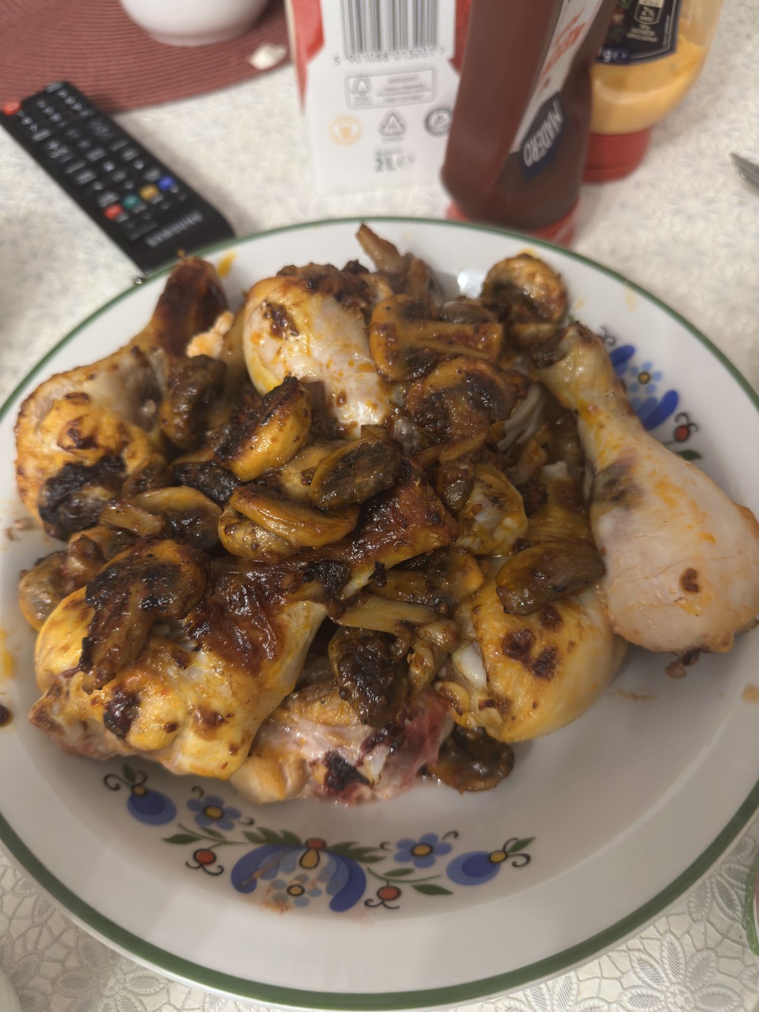 Курица с грибами